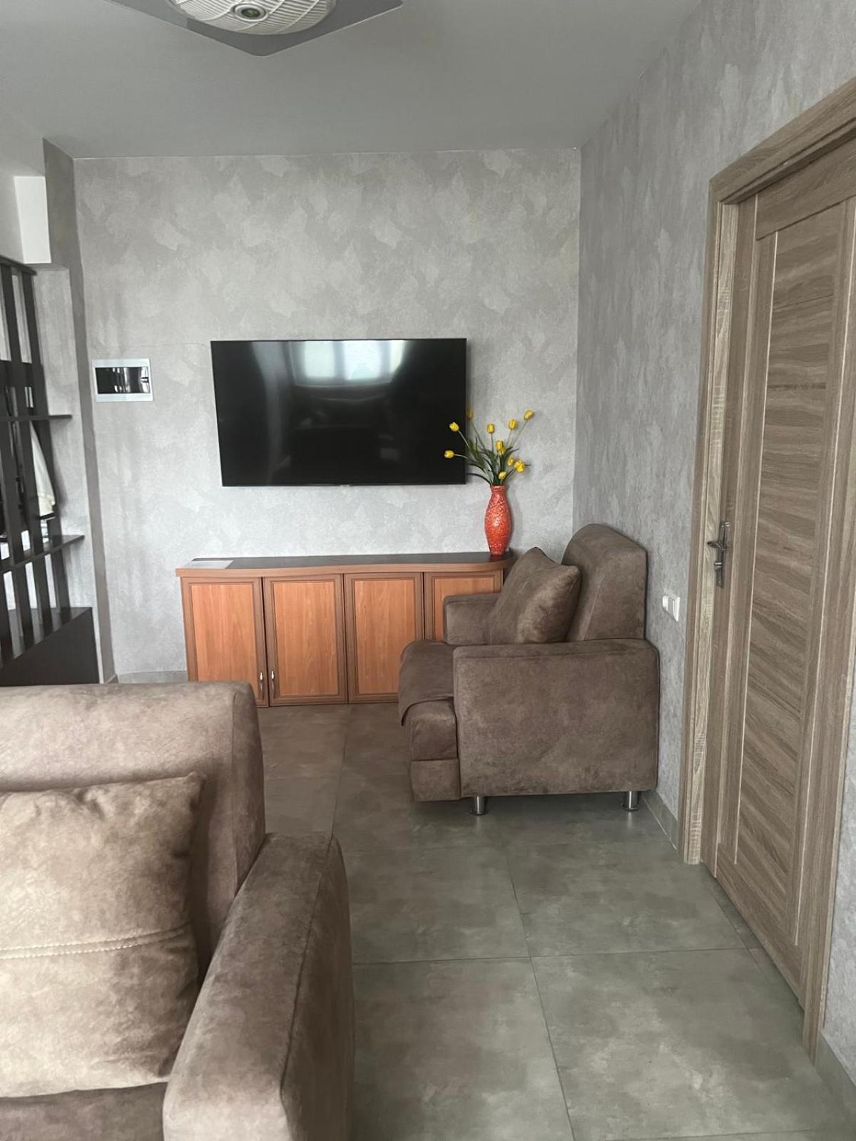 Cozy home: near Rossia mall : Center of Yerevan