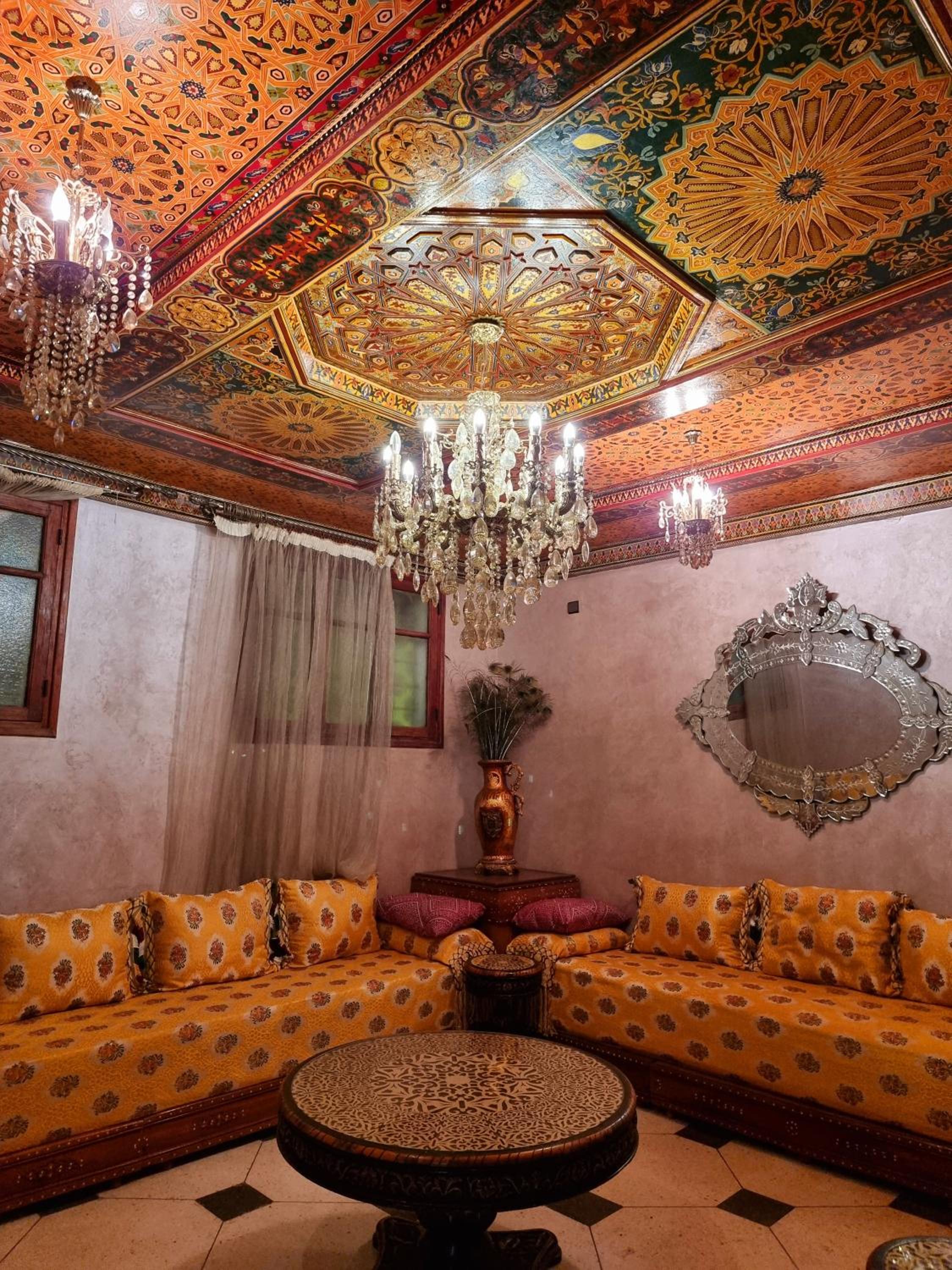 lounge