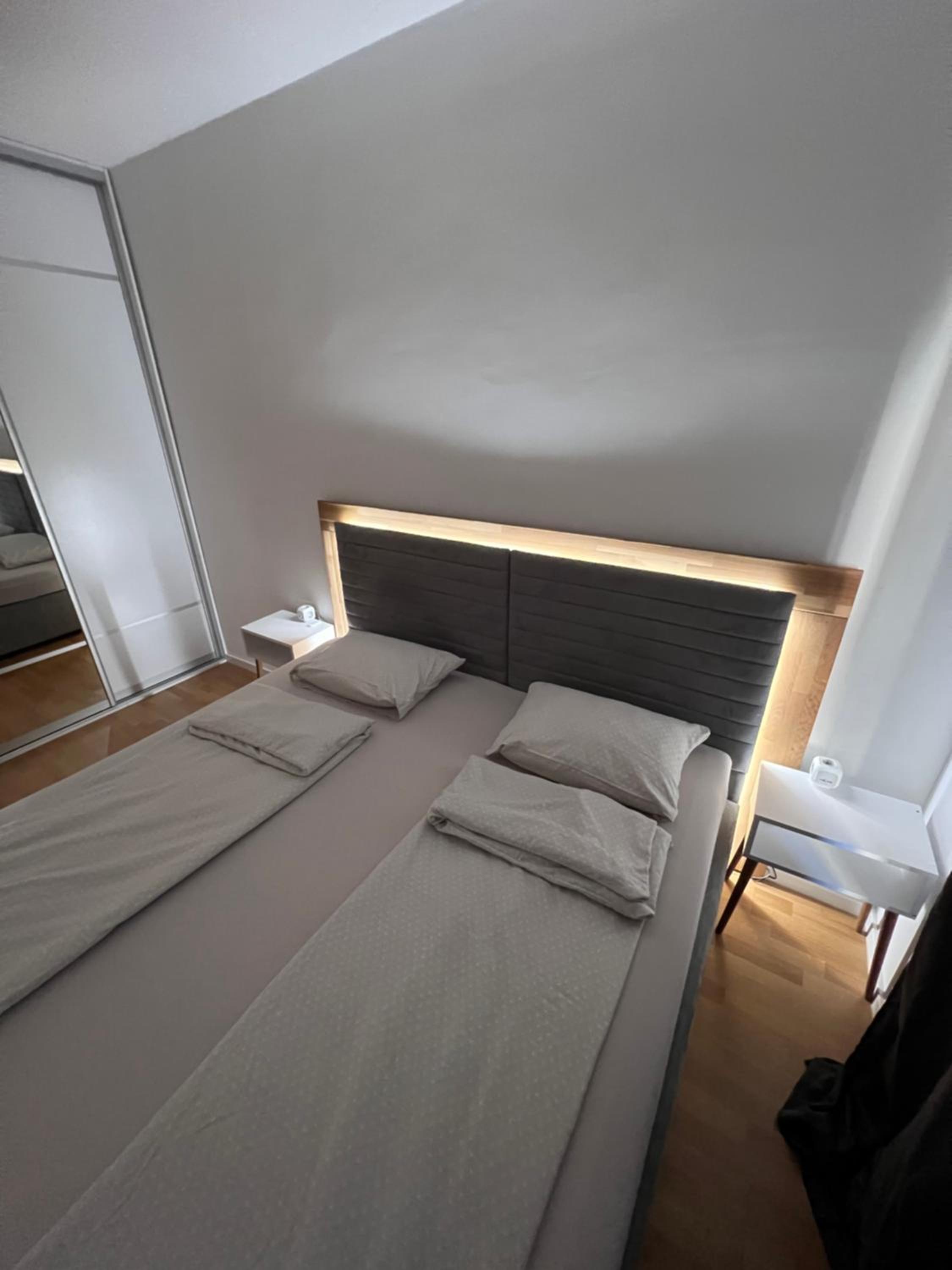 Luxury Apartment Sarajevo King Size Bed