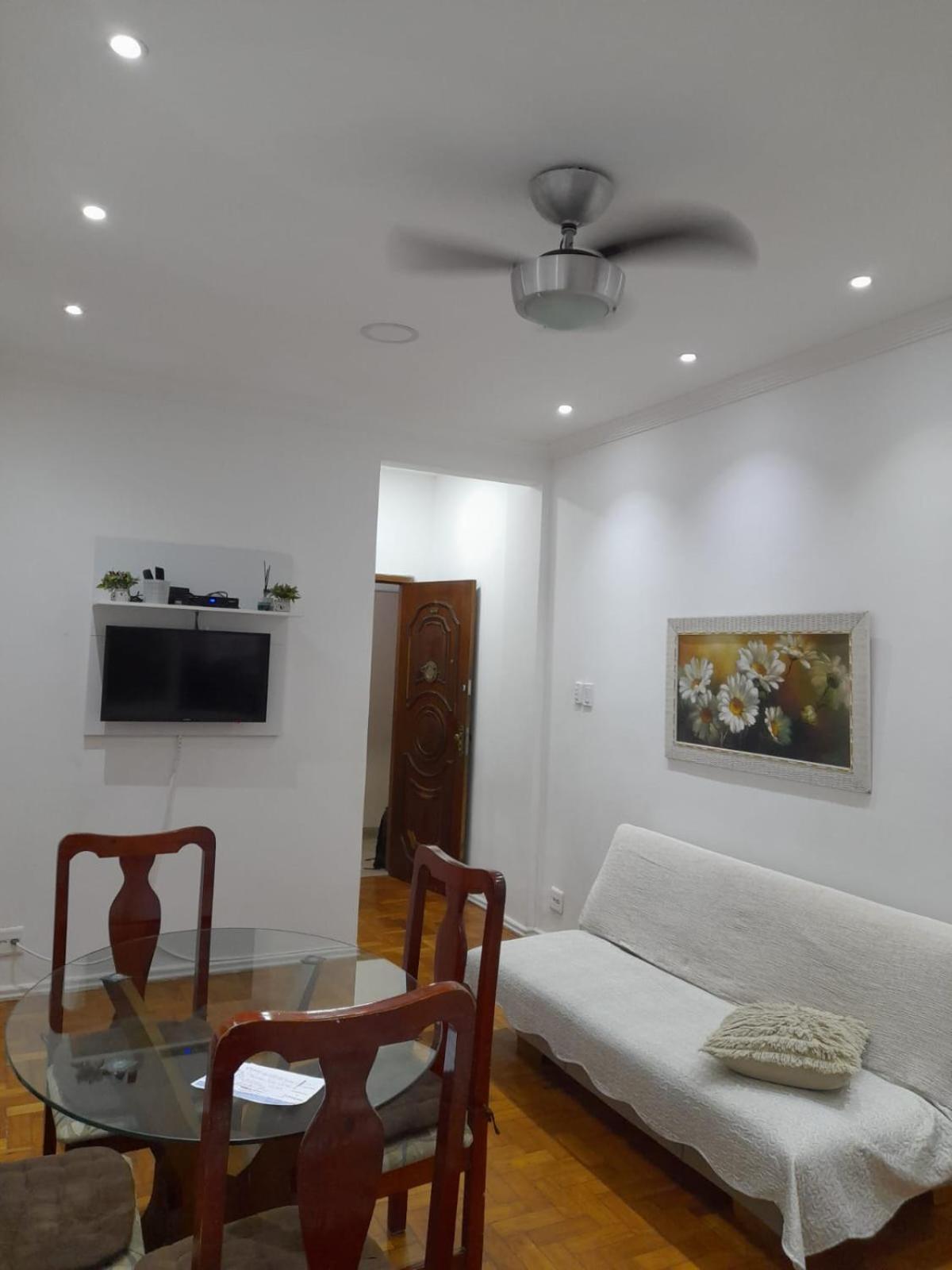 Otimo Sala e quarto Copa