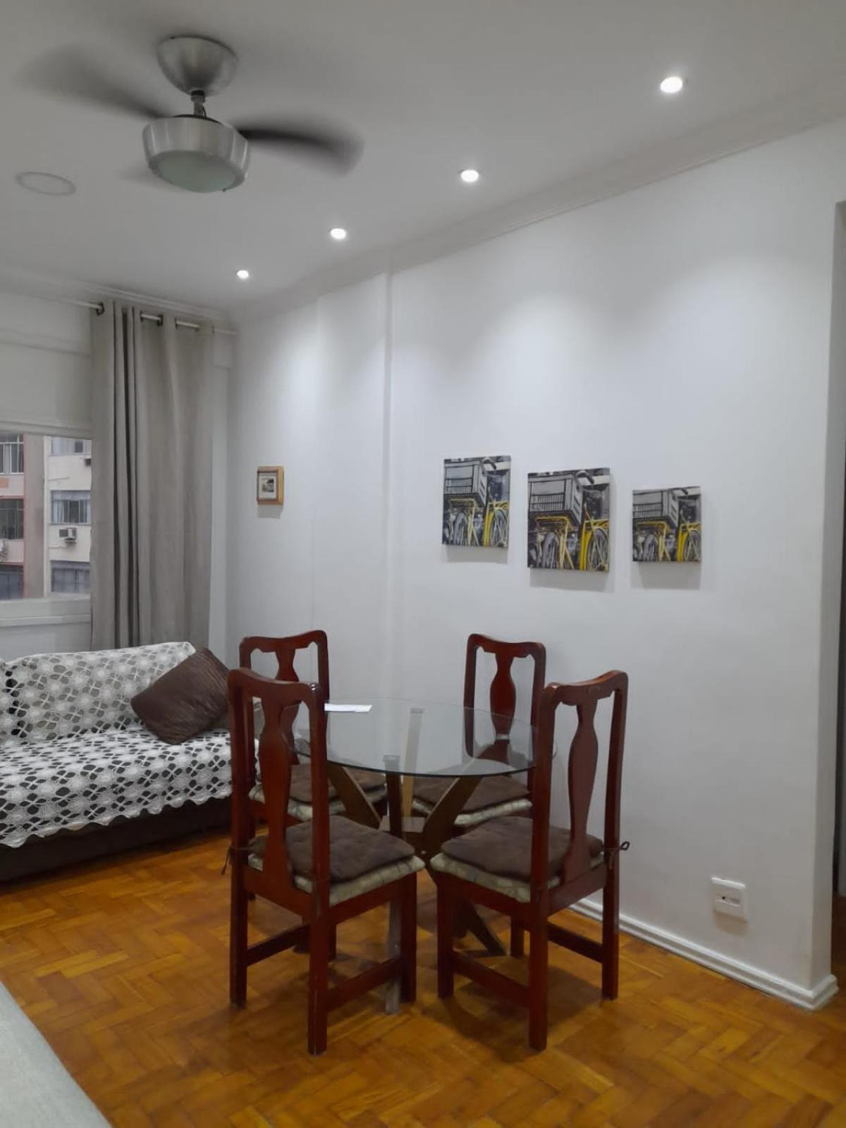 Otimo Sala e quarto Copa