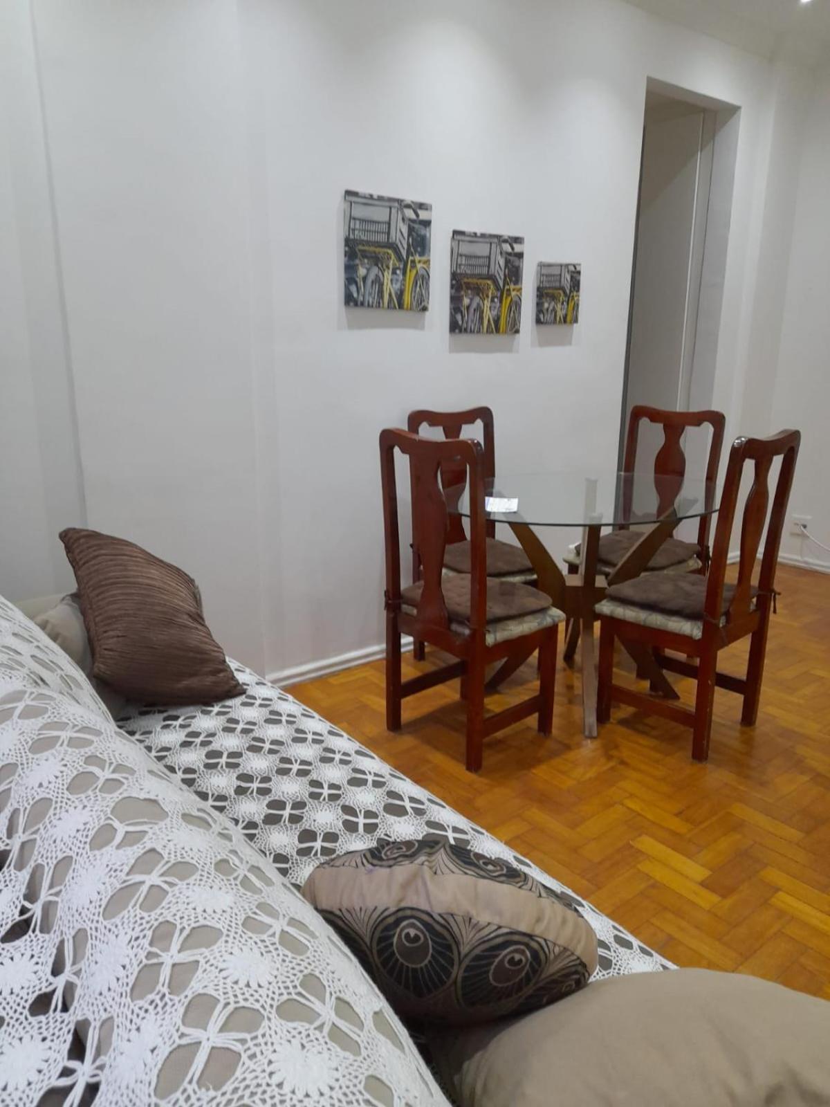 Otimo Sala e quarto Copa
