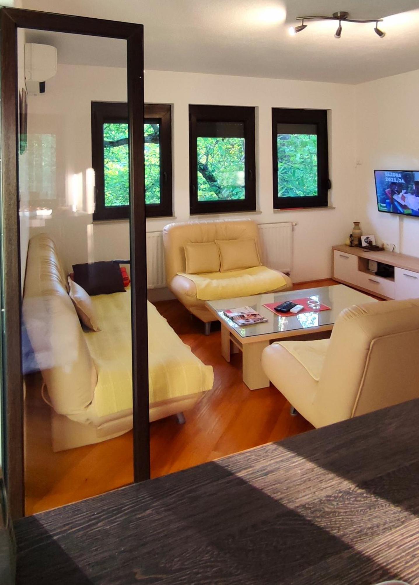 Private place, Boca