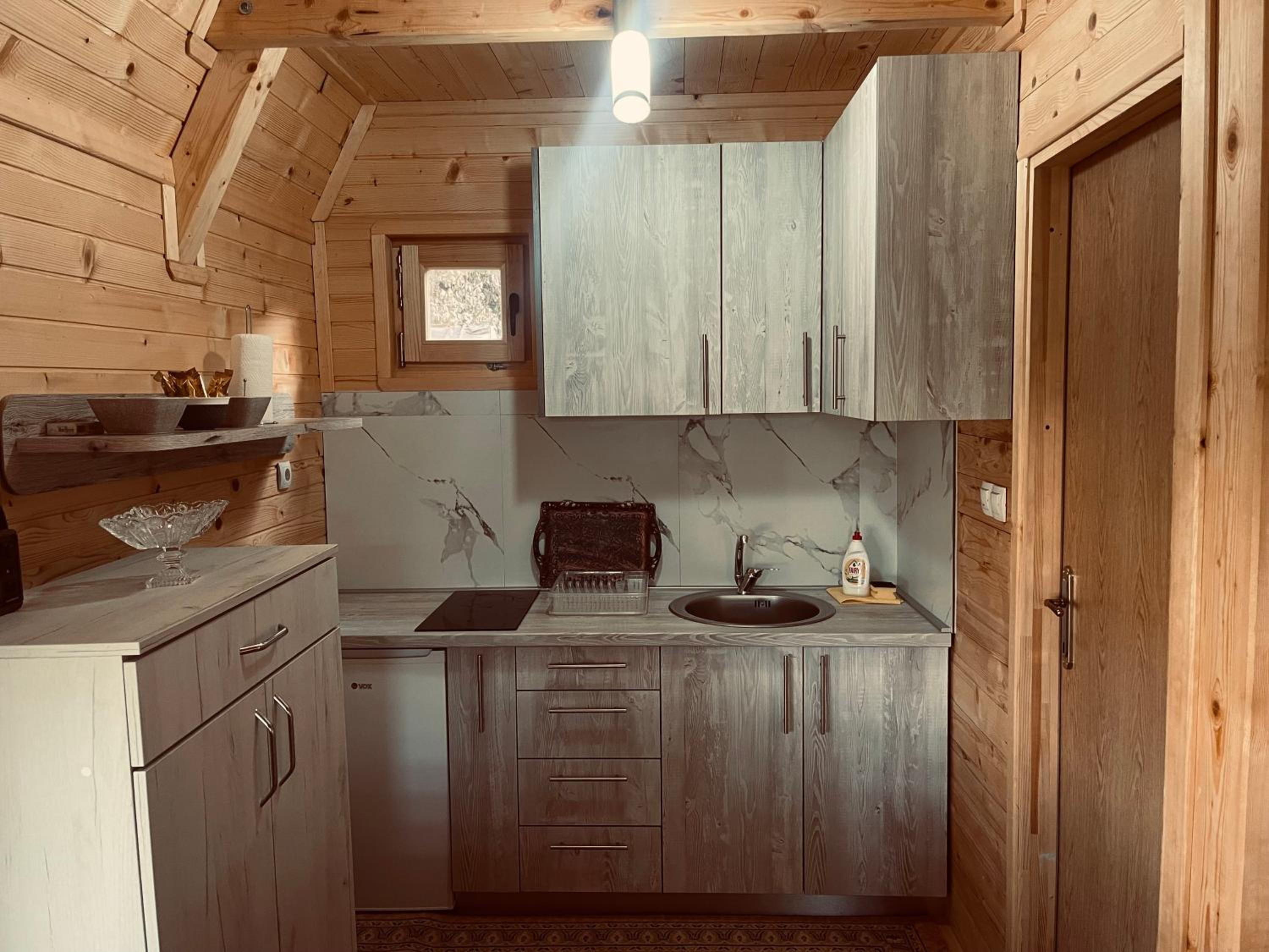 Vikendica VIDIKOVAC na Piramidi Sunca
