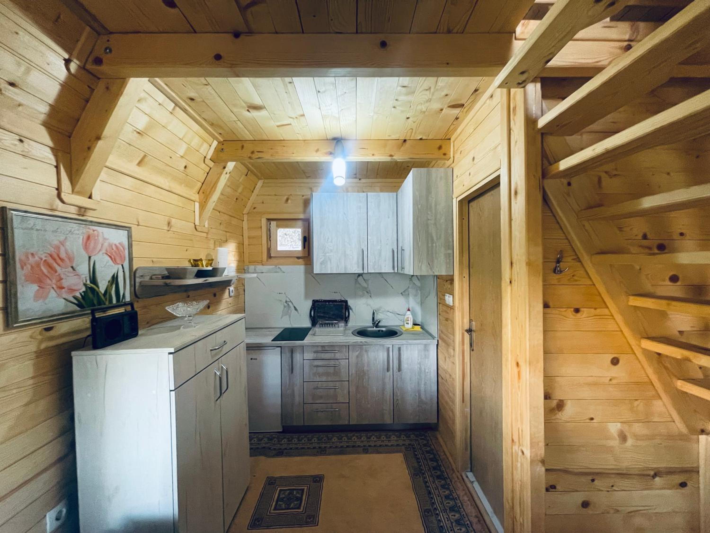 Vikendica VIDIKOVAC na Piramidi Sunca