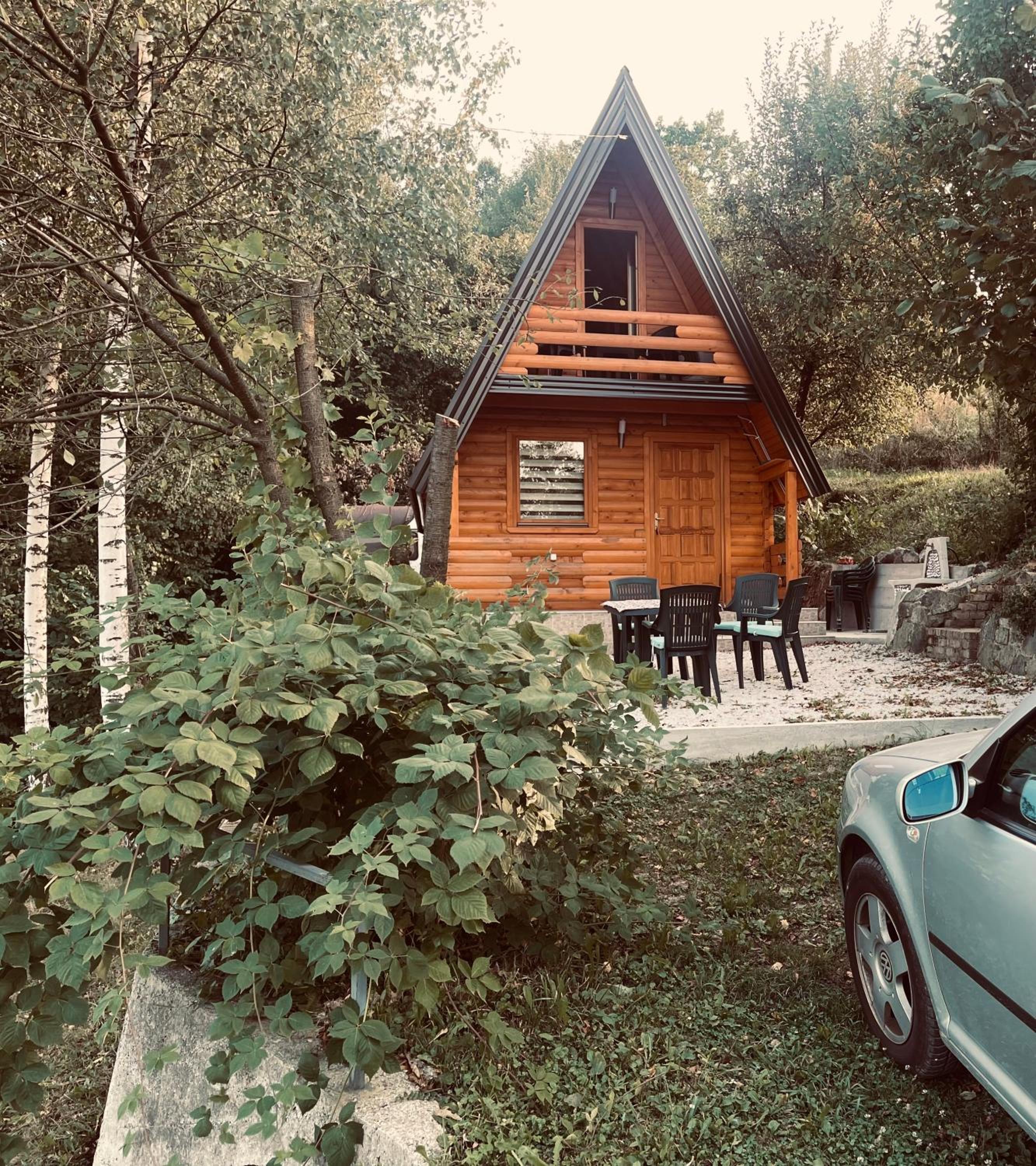 Vikendica VIDIKOVAC na Piramidi Sunca