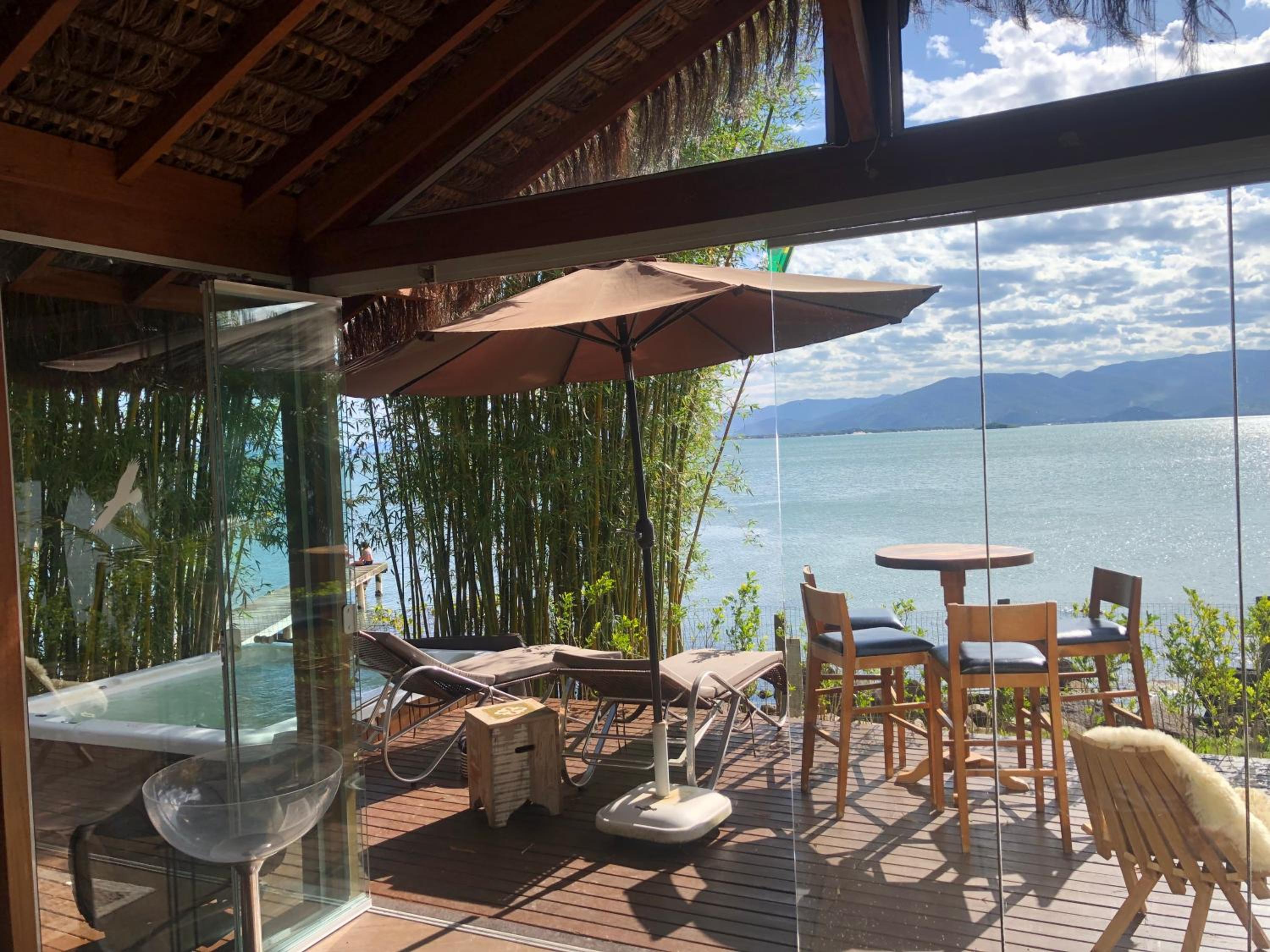 Paraíso Frente ao Mar Sul da Ilha