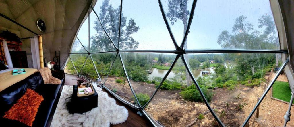 WATERFRONT LUXURY GLAMPING DOME