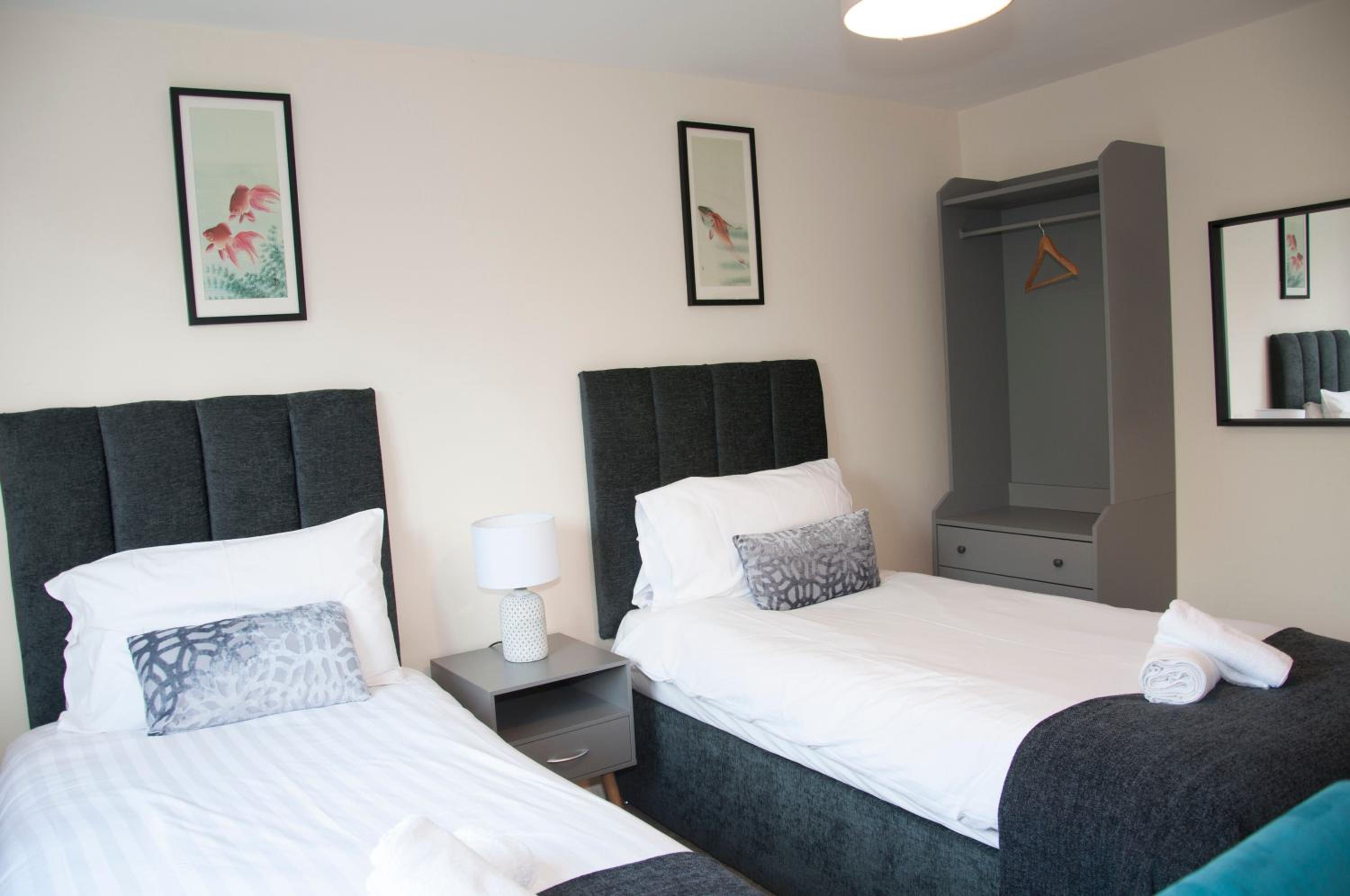 Watford Gemini - Thanet House, Nr Watford Metropolitan, M1,M25 view 5