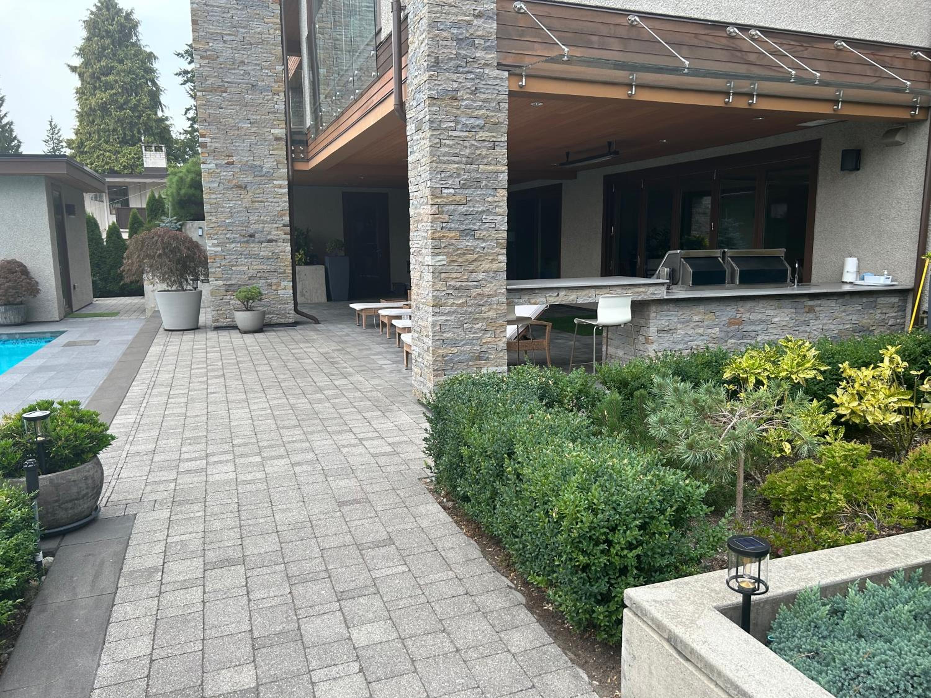 Luxury accomodation in West Vancouver