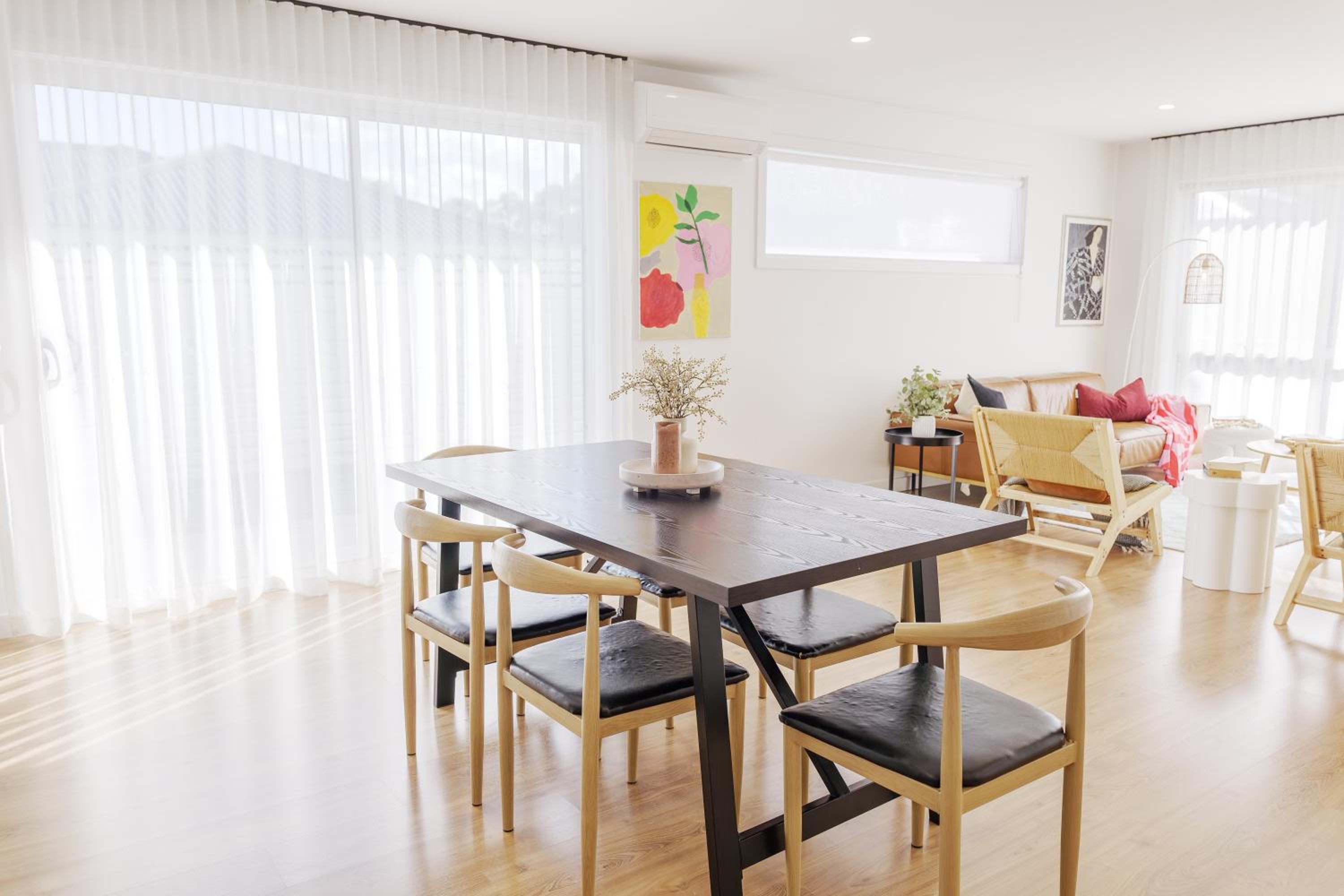 Hotel New Home With View Close To Hobart Cbd,beach