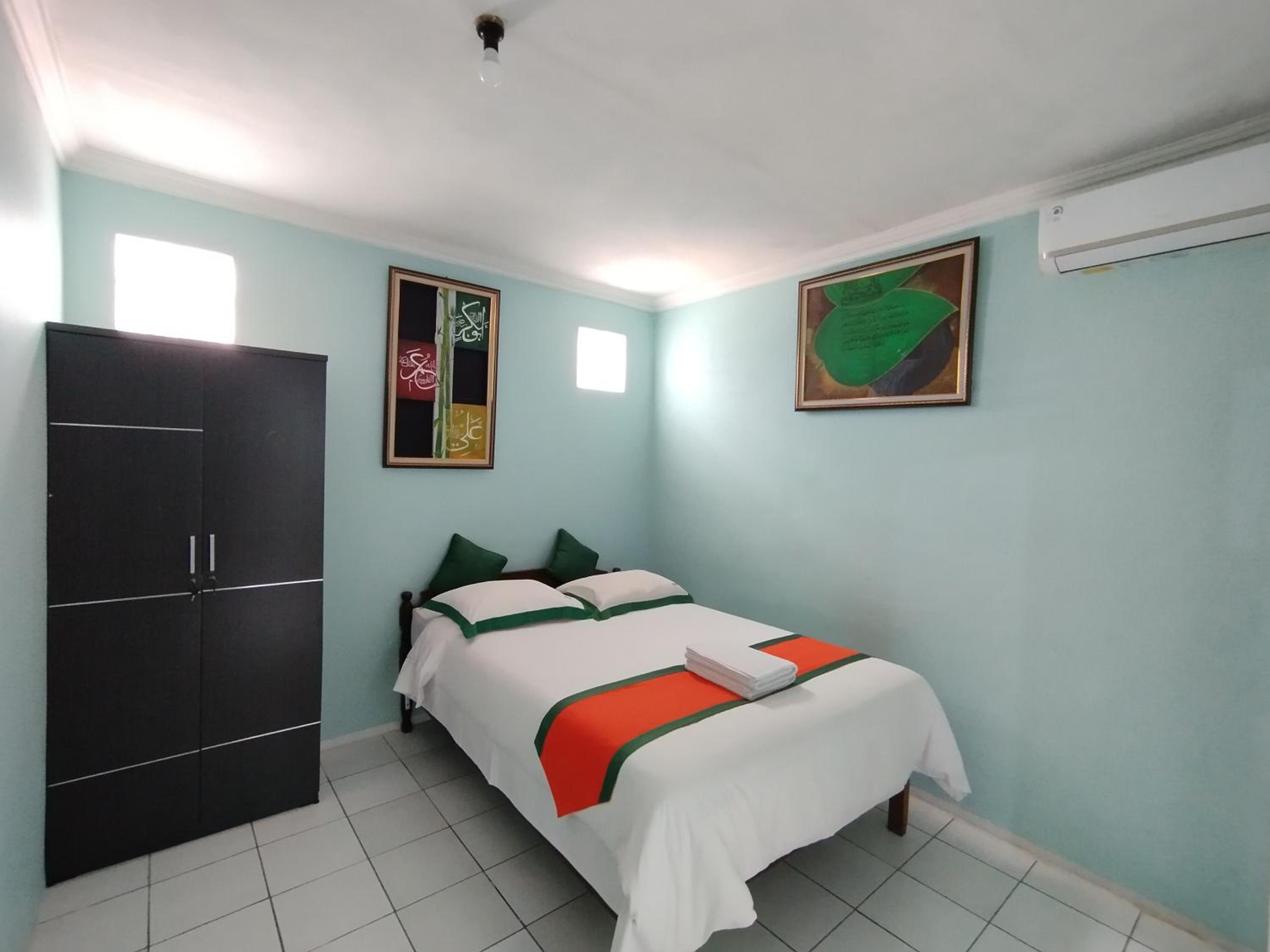Homestay Syariah Monjali dekat Tugu Jogja by Simply Homy view 3
