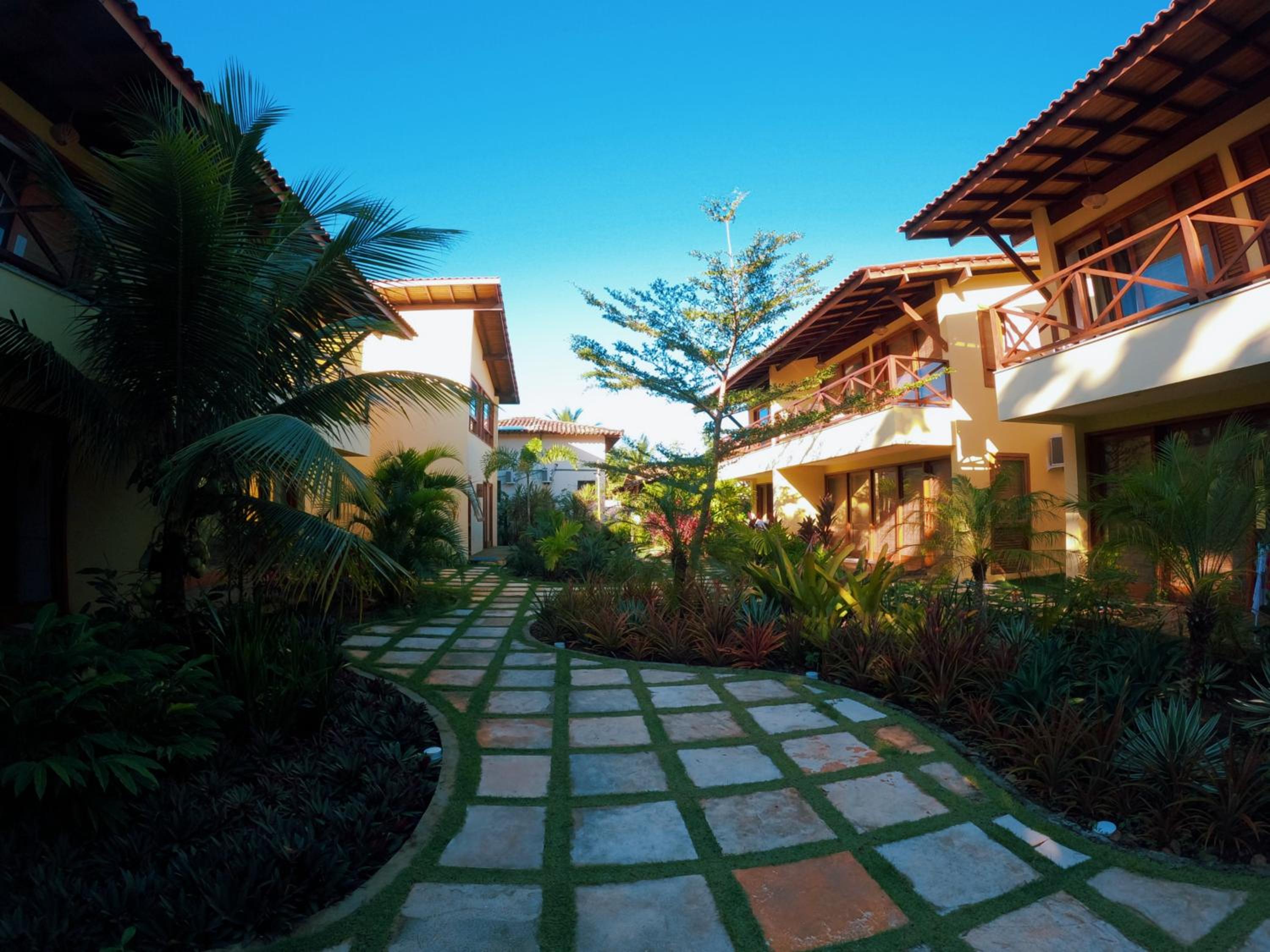 VILA BOMBACA - 100m da praia