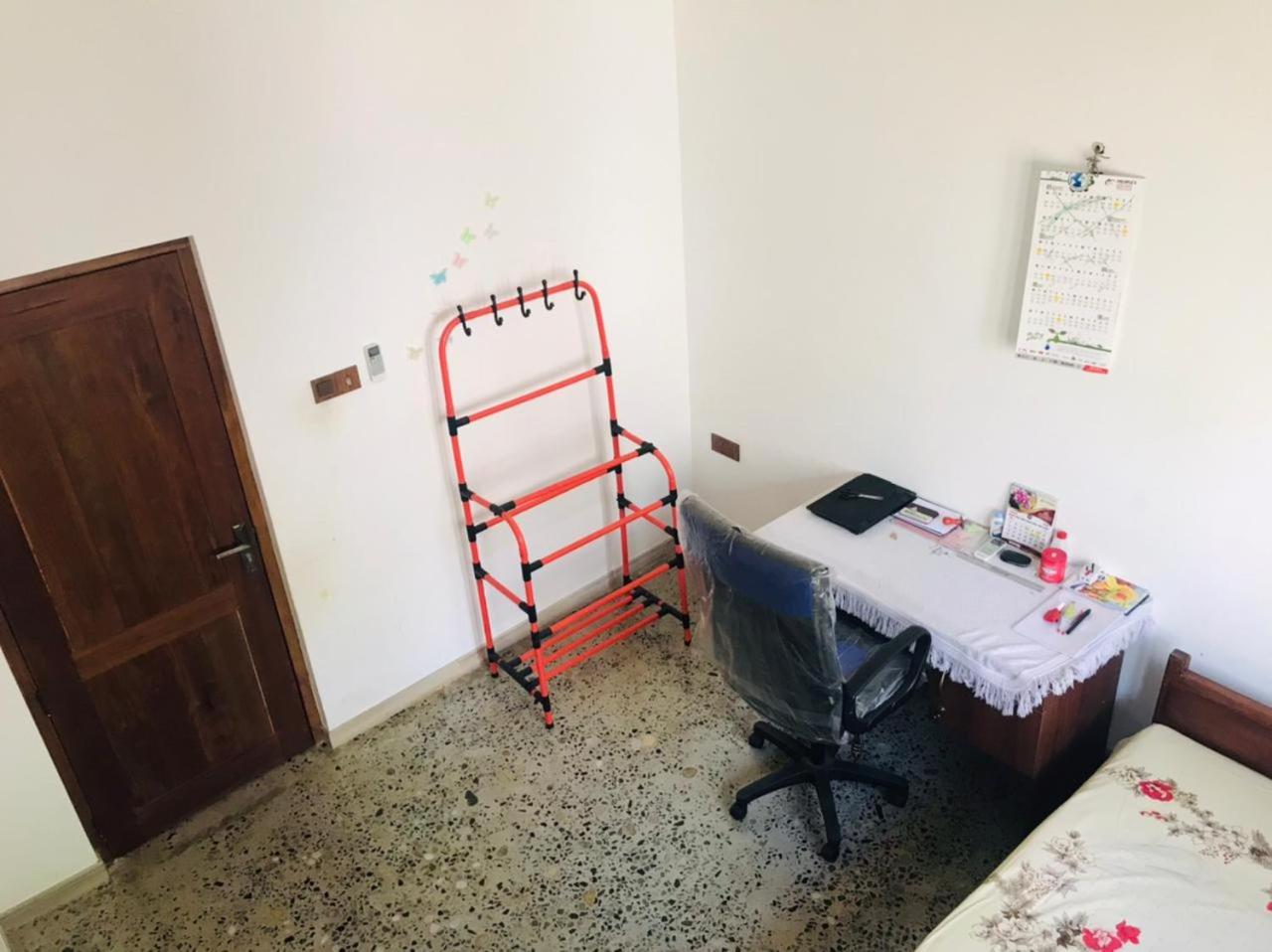 White Villa 19A Homestay