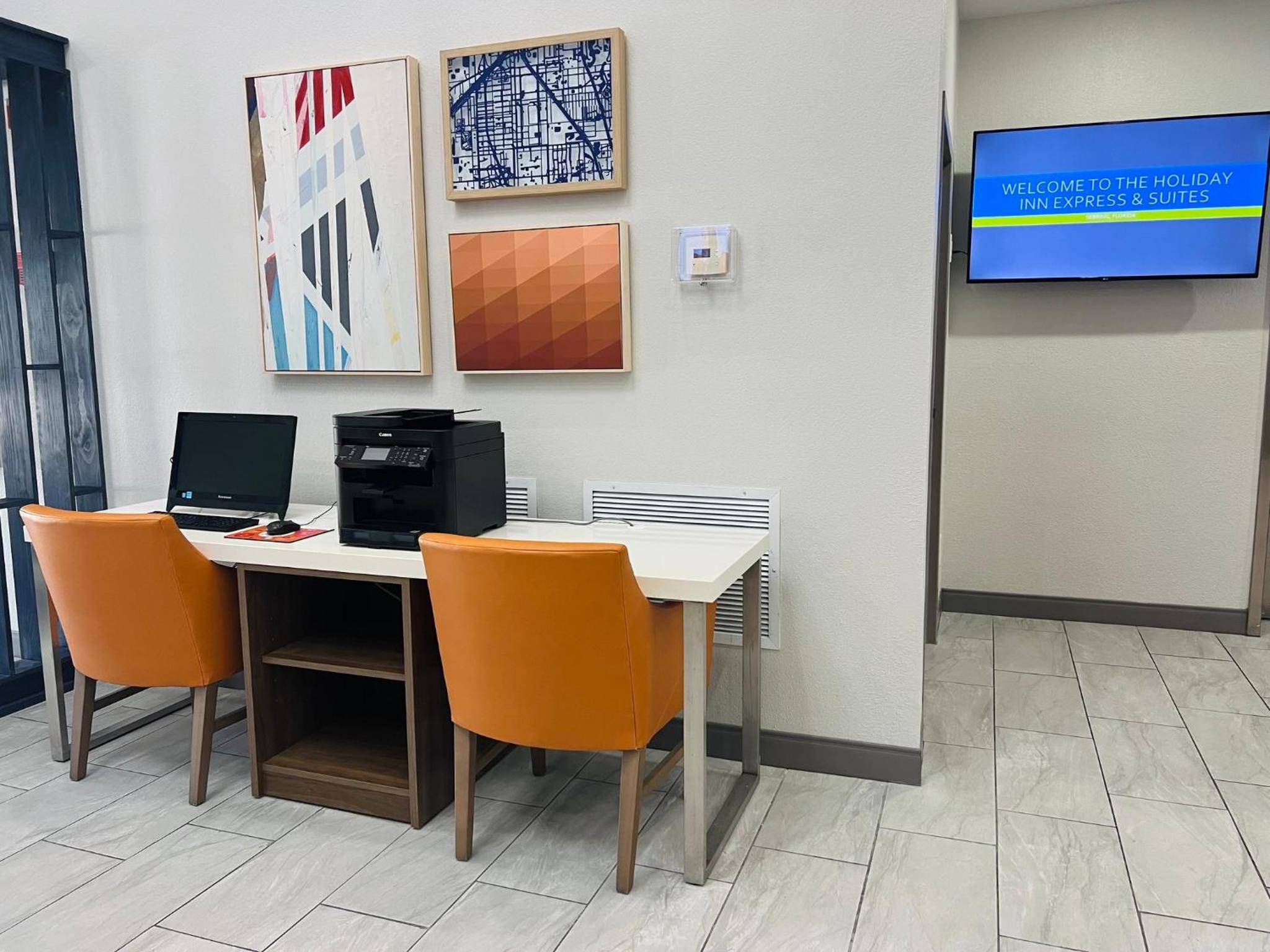 Sebring Vacations - Holiday Inn Express Suites Sebring, an IHG Hotel - Property Image 48