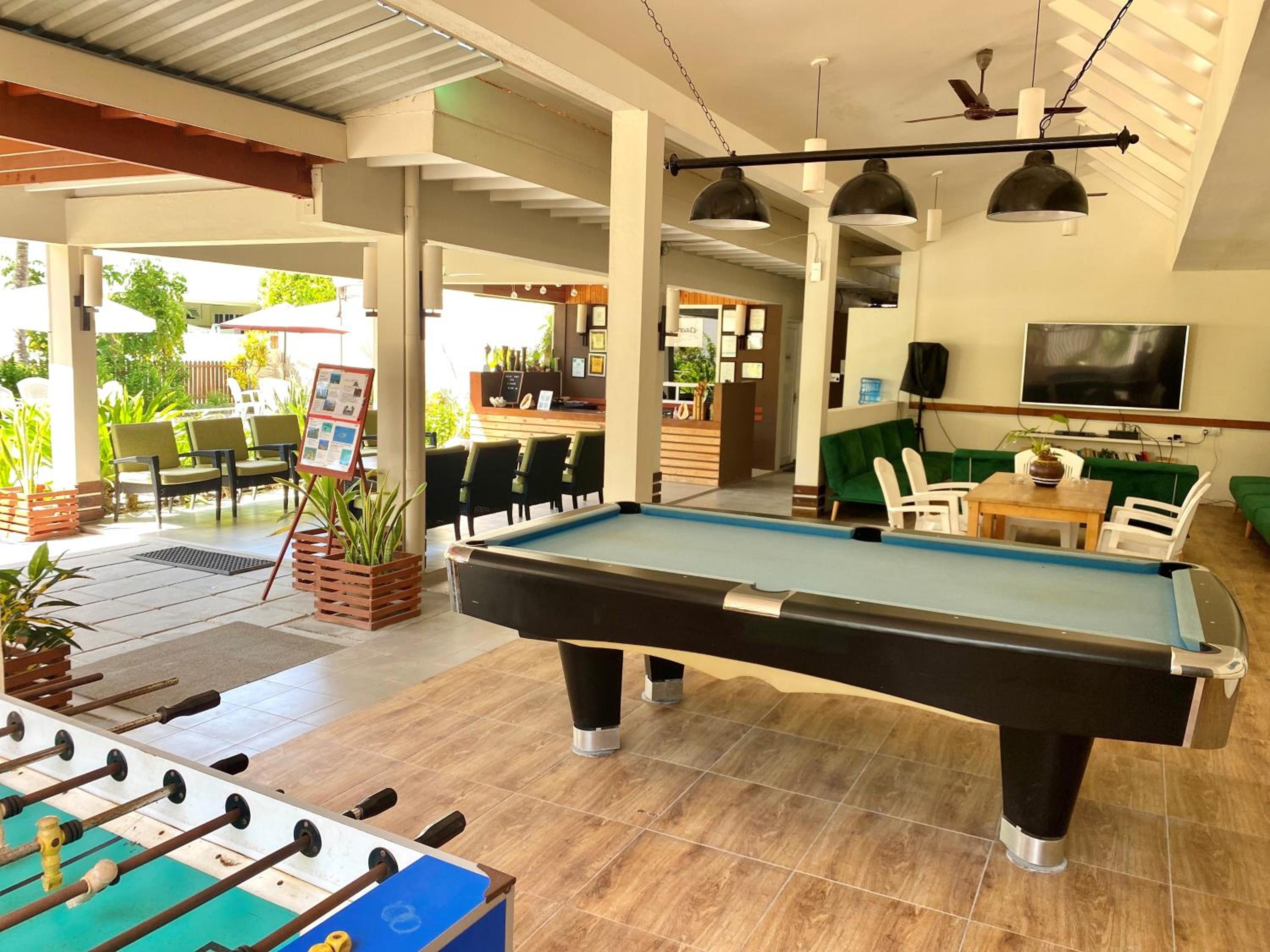 TME Retreats Dhigurah