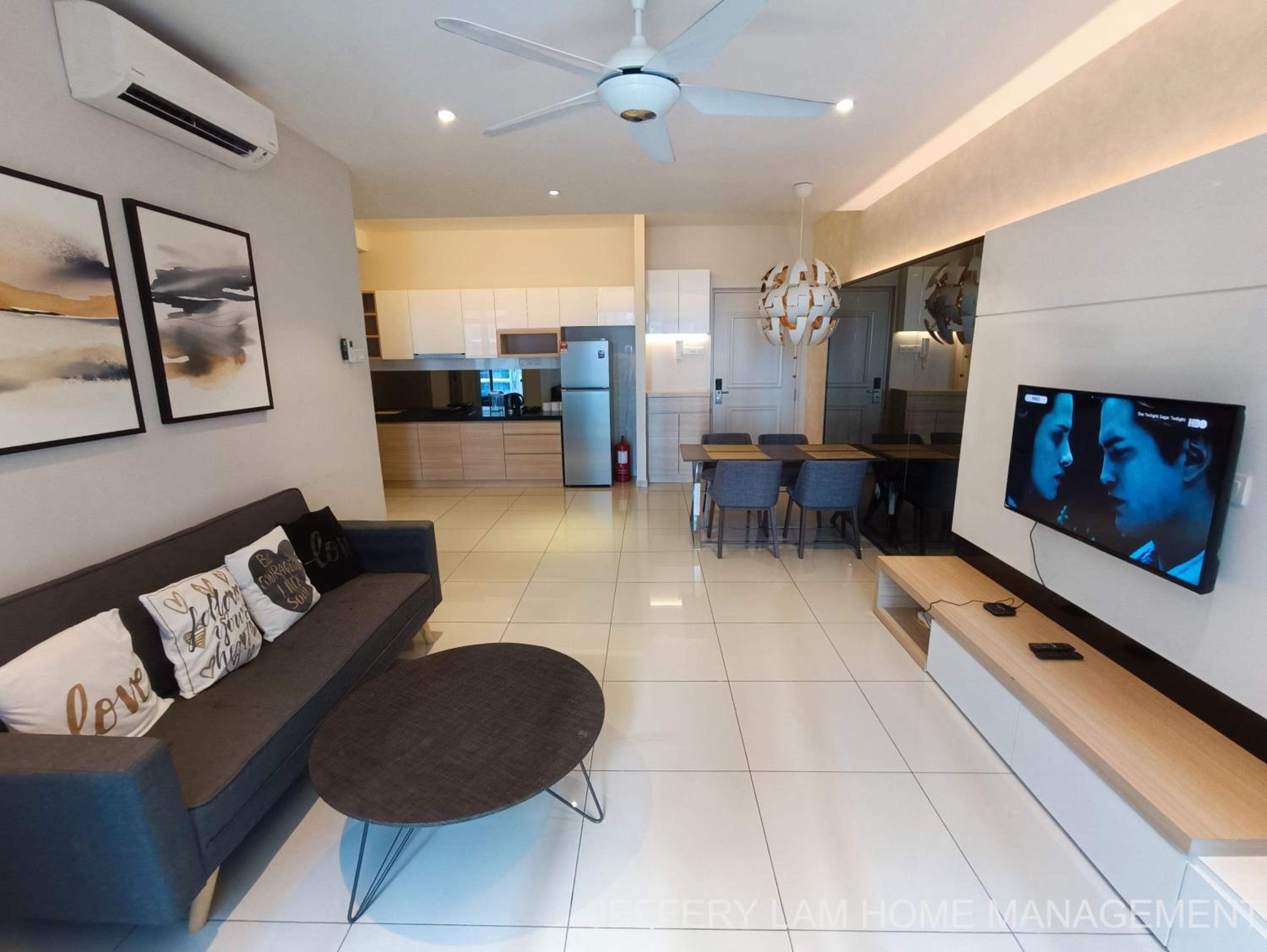 Atlantis Residence by Jeffery Lam Home Management photo 2
