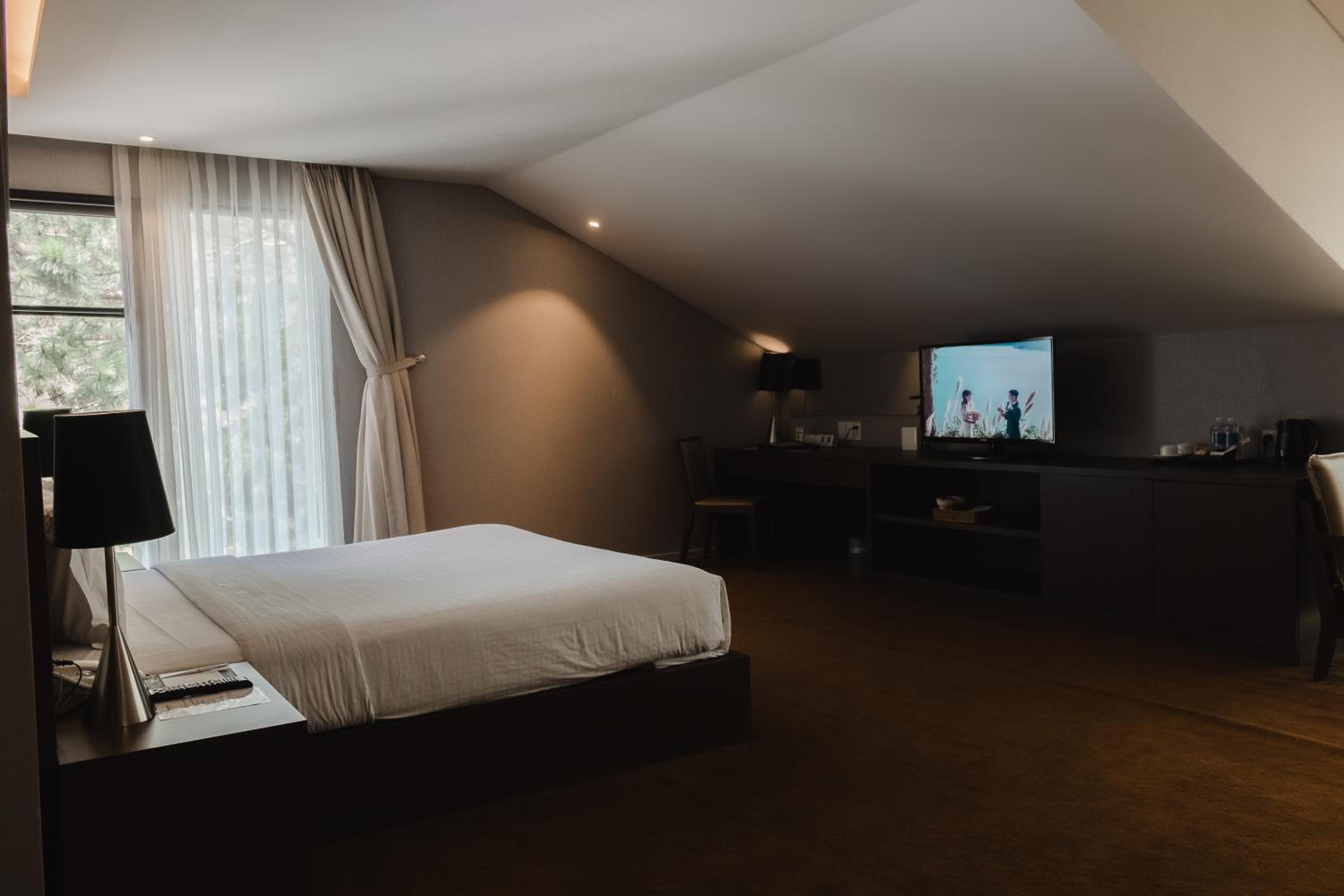 Terracotta Hotel & Resort Dalat