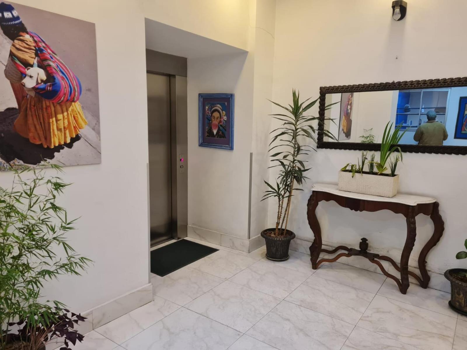 Lhamourai Living Apartments