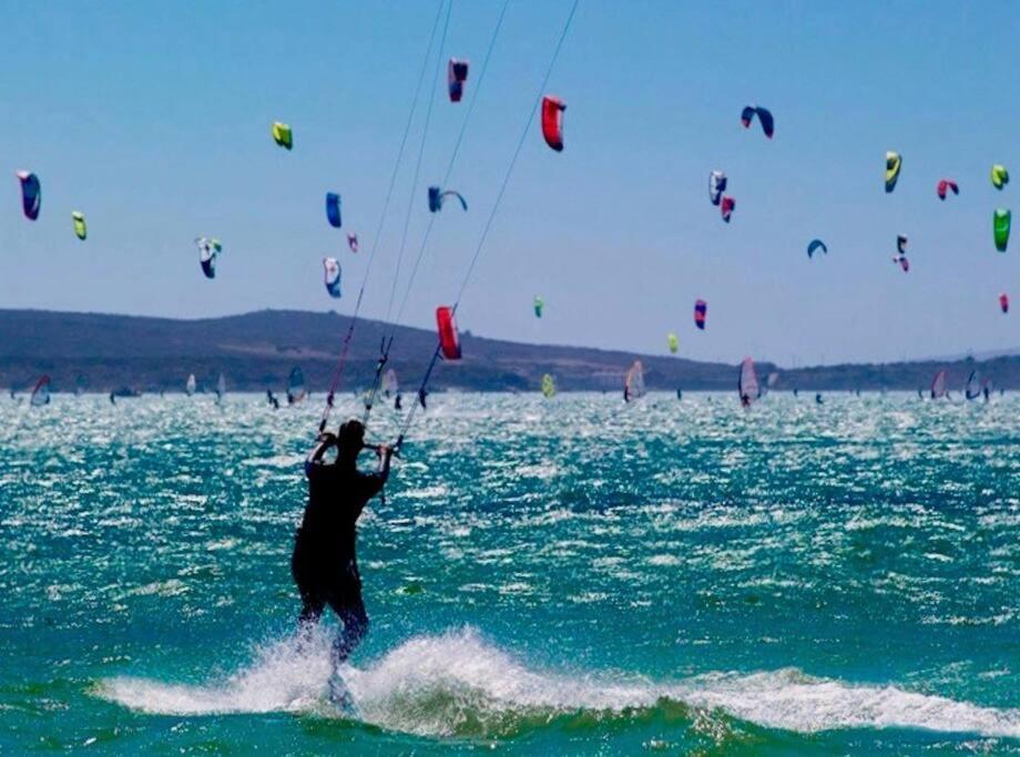 Big family holiday by the Buddina beach