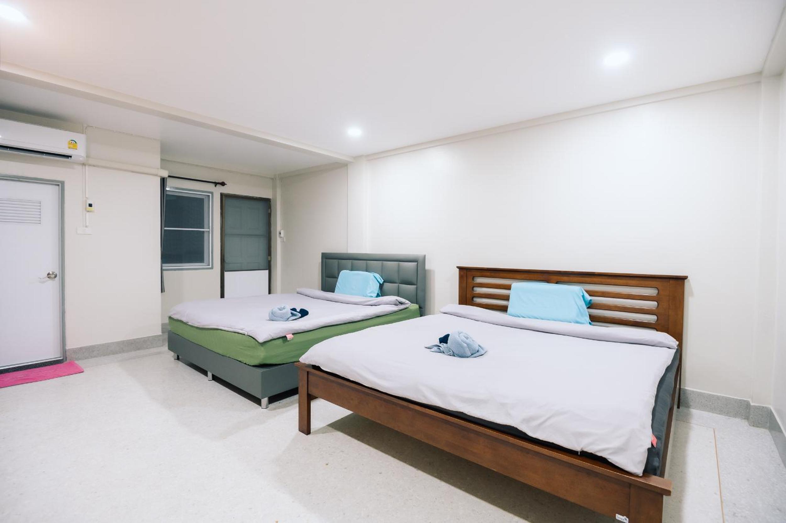 Paradise Found 4BR Villa,Fits 22 PAX, 6-Min to Lee Garden