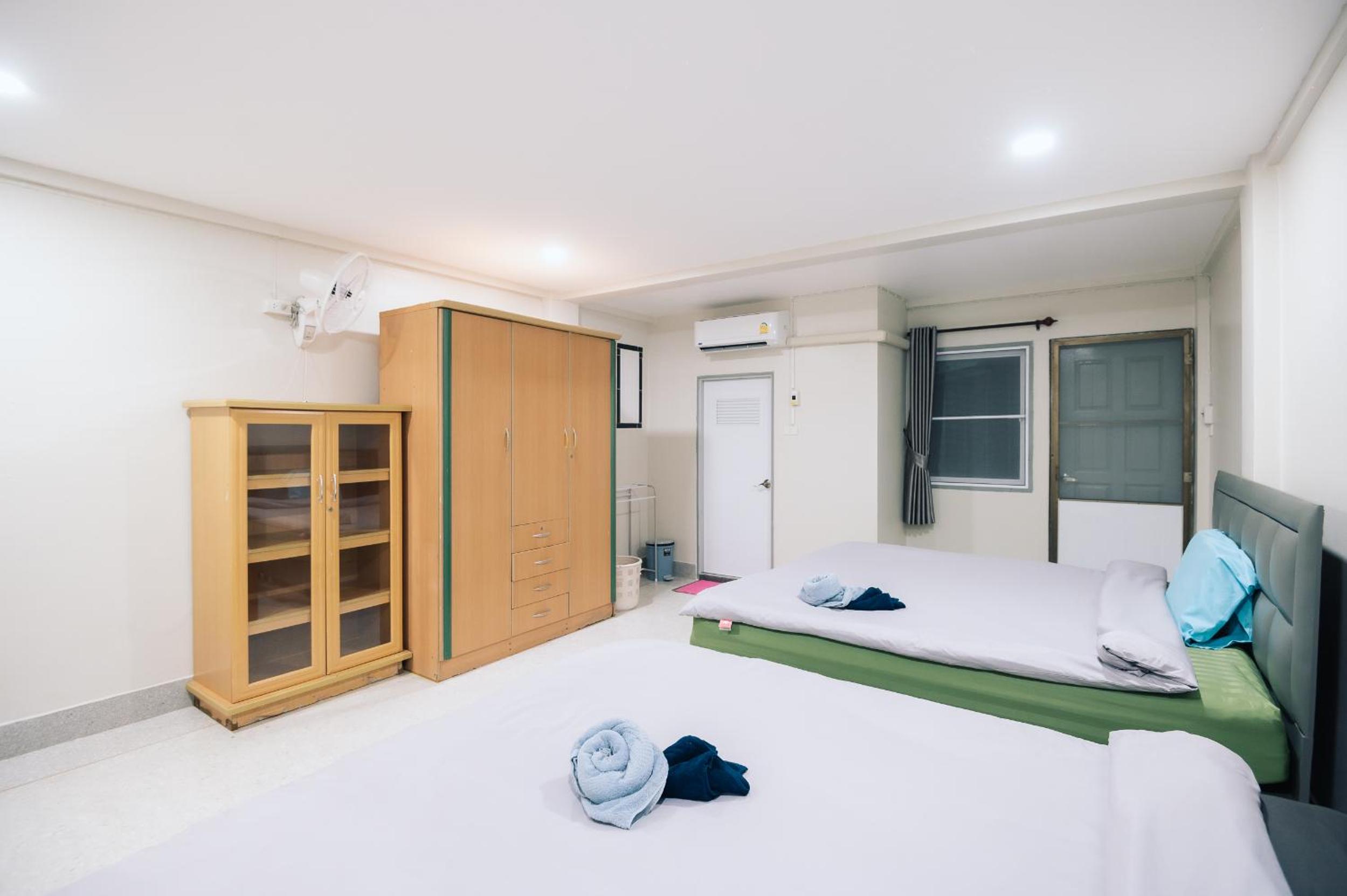 Paradise Found 4BR Villa,Fits 22 PAX, 6-Min to Lee Garden