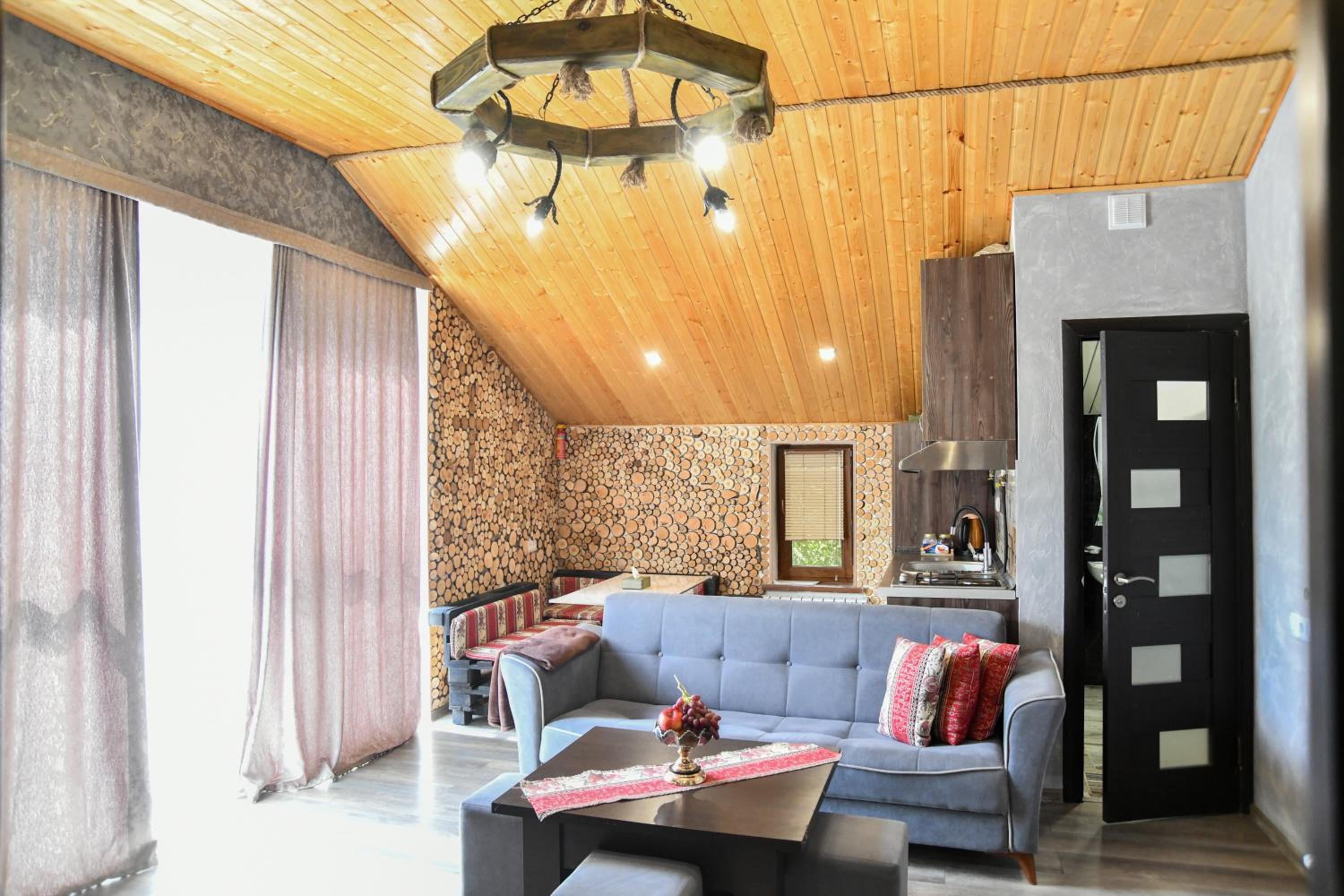 AAA Jermuk rest house