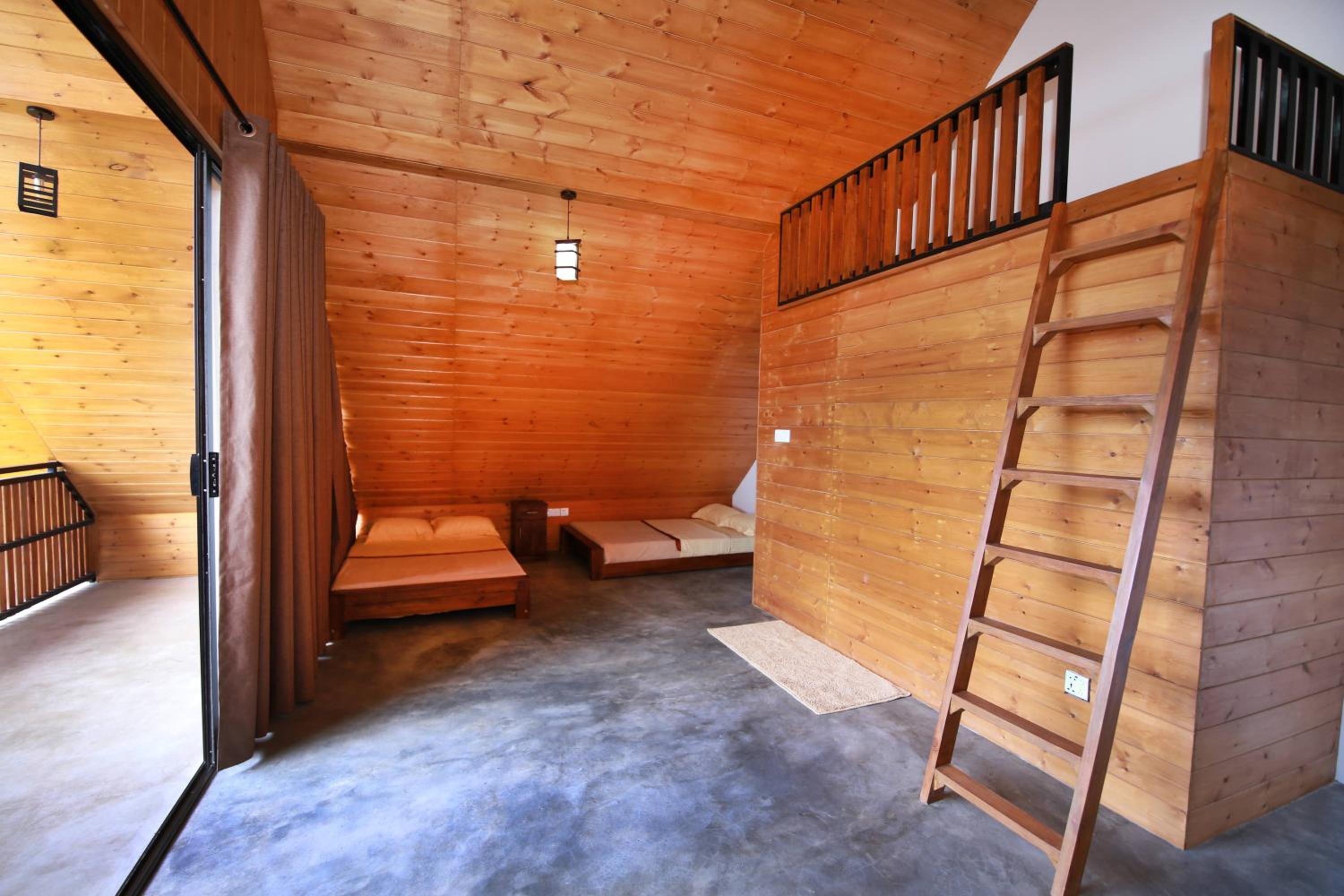Shalom Bungalow