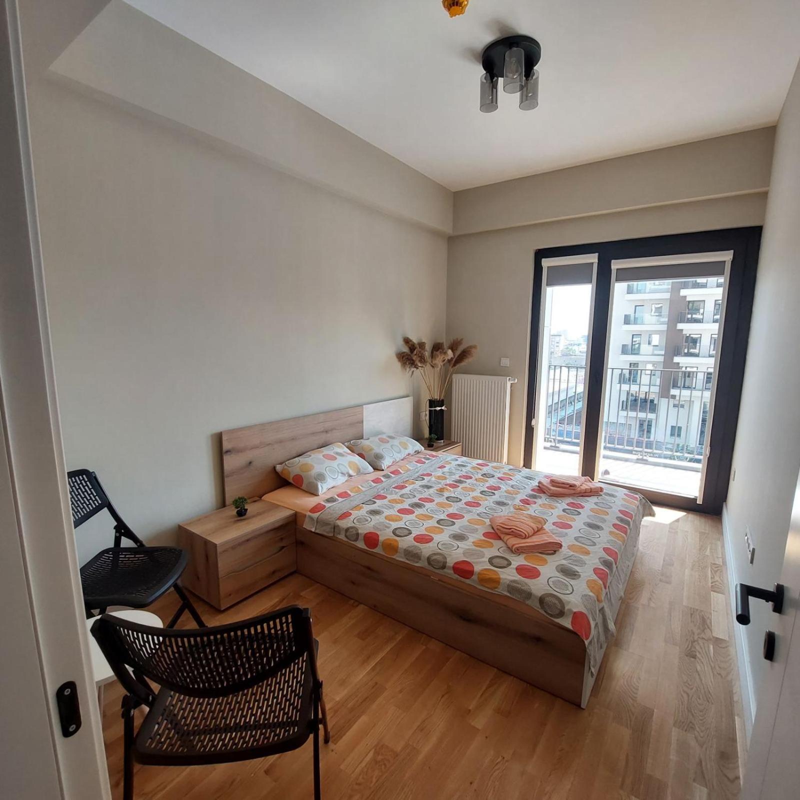 Diamond City Center Apartment