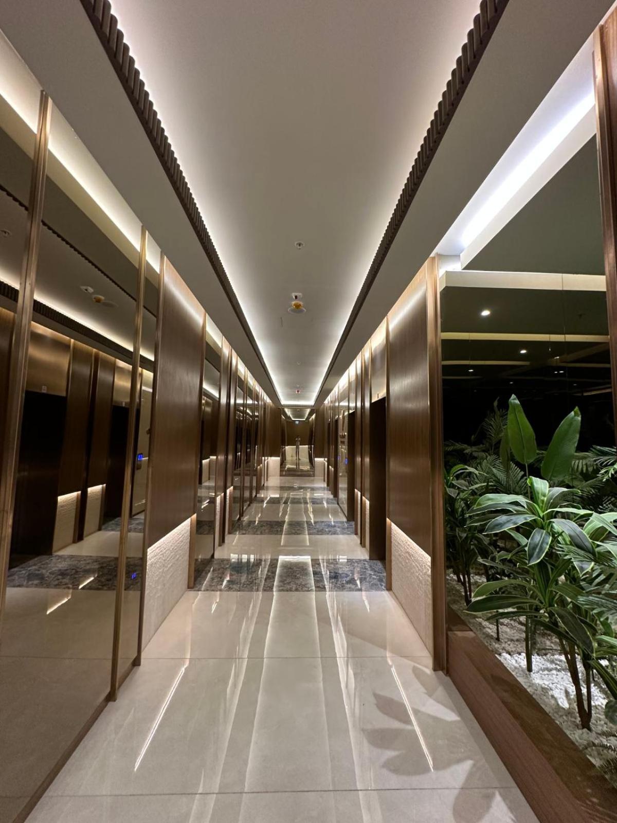Diamond City Center Apartment