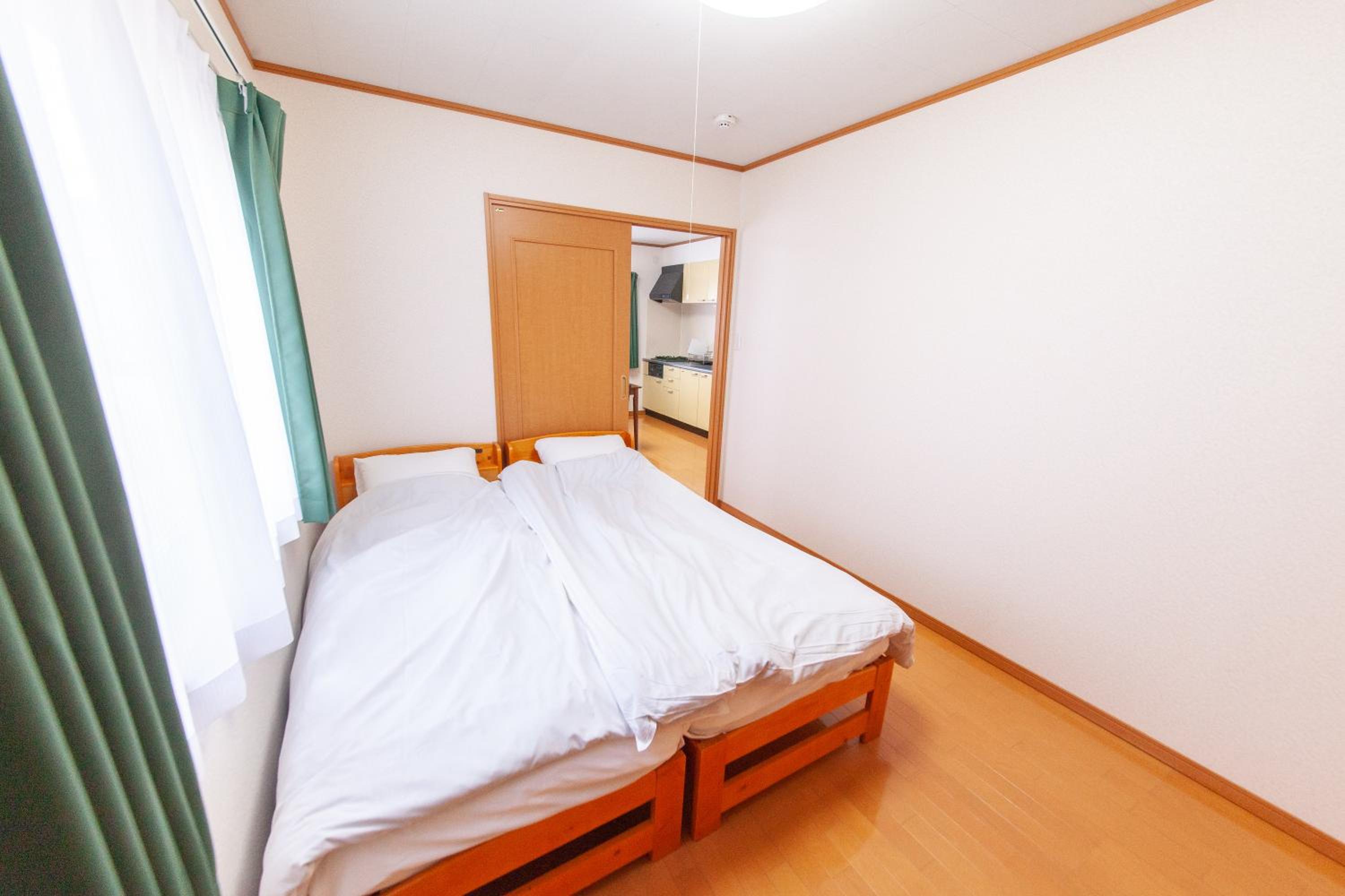 Restful Tsukuda