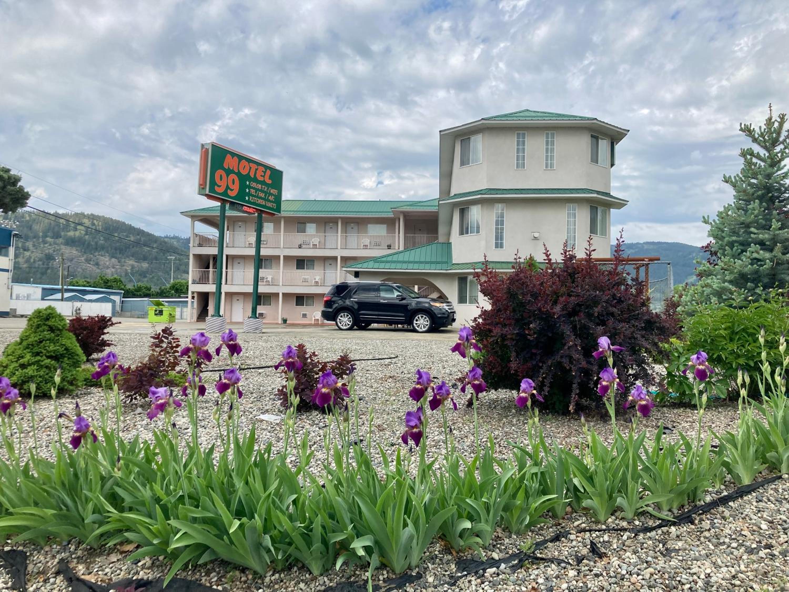 Motel 99 view 2