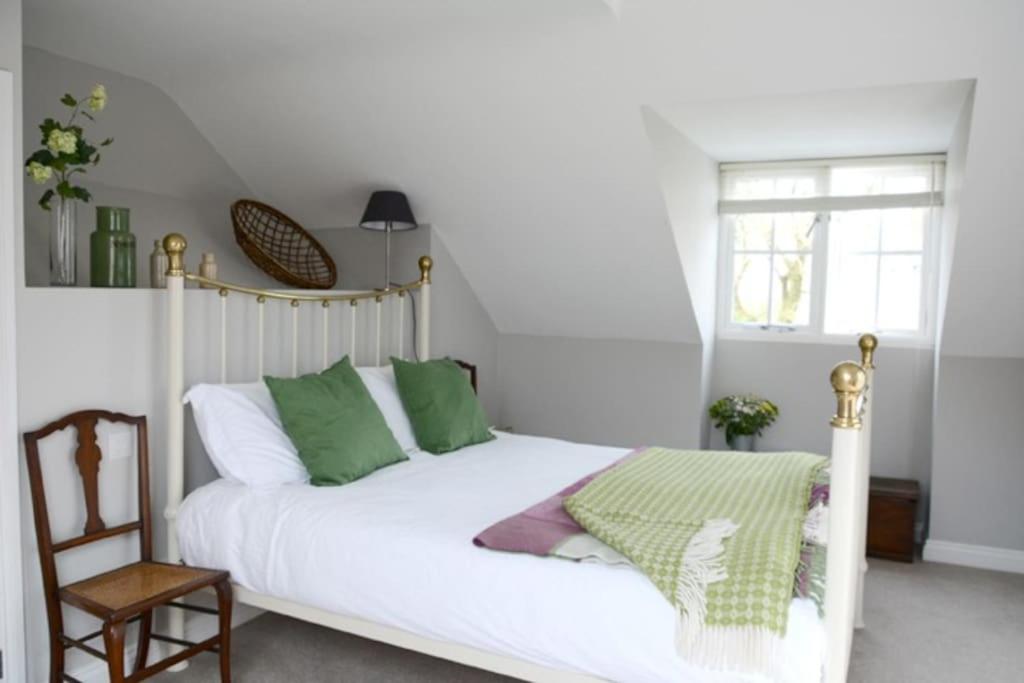 Spring Cottage,Gorgeous and Hi-spec view 4