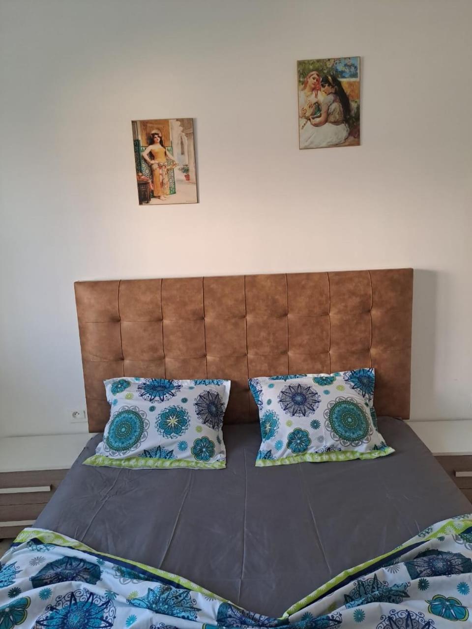 dari darkom view 4