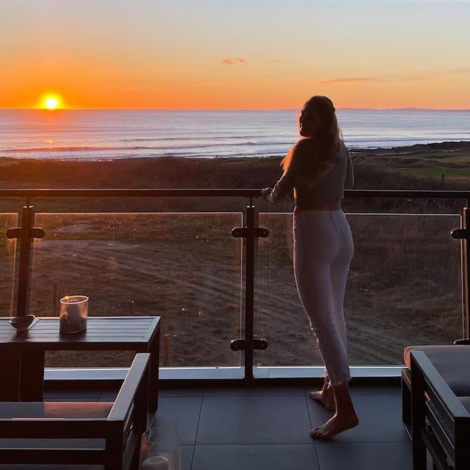 Seafront apartment with spectacular views