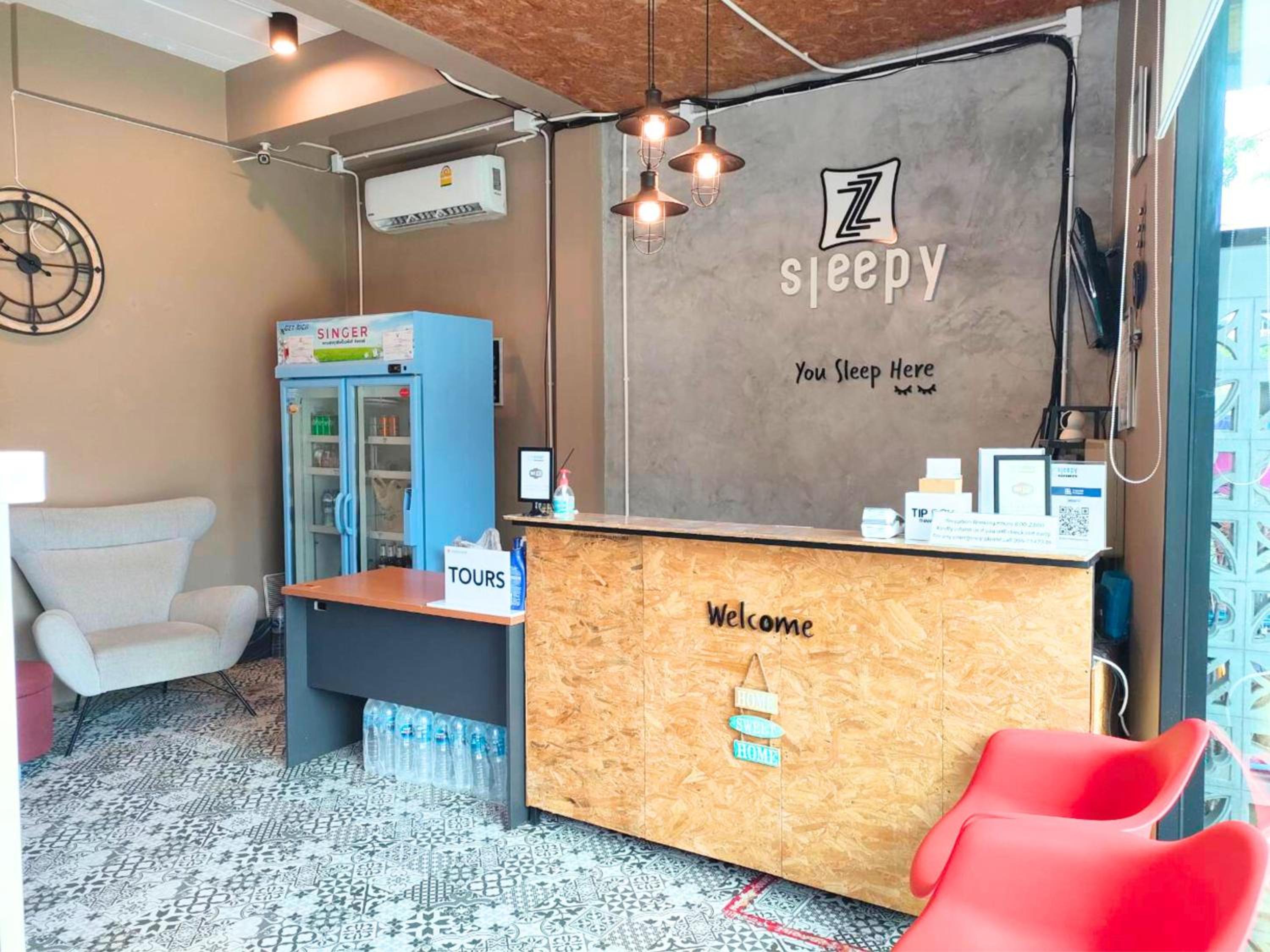 Sleepy Station Hostel