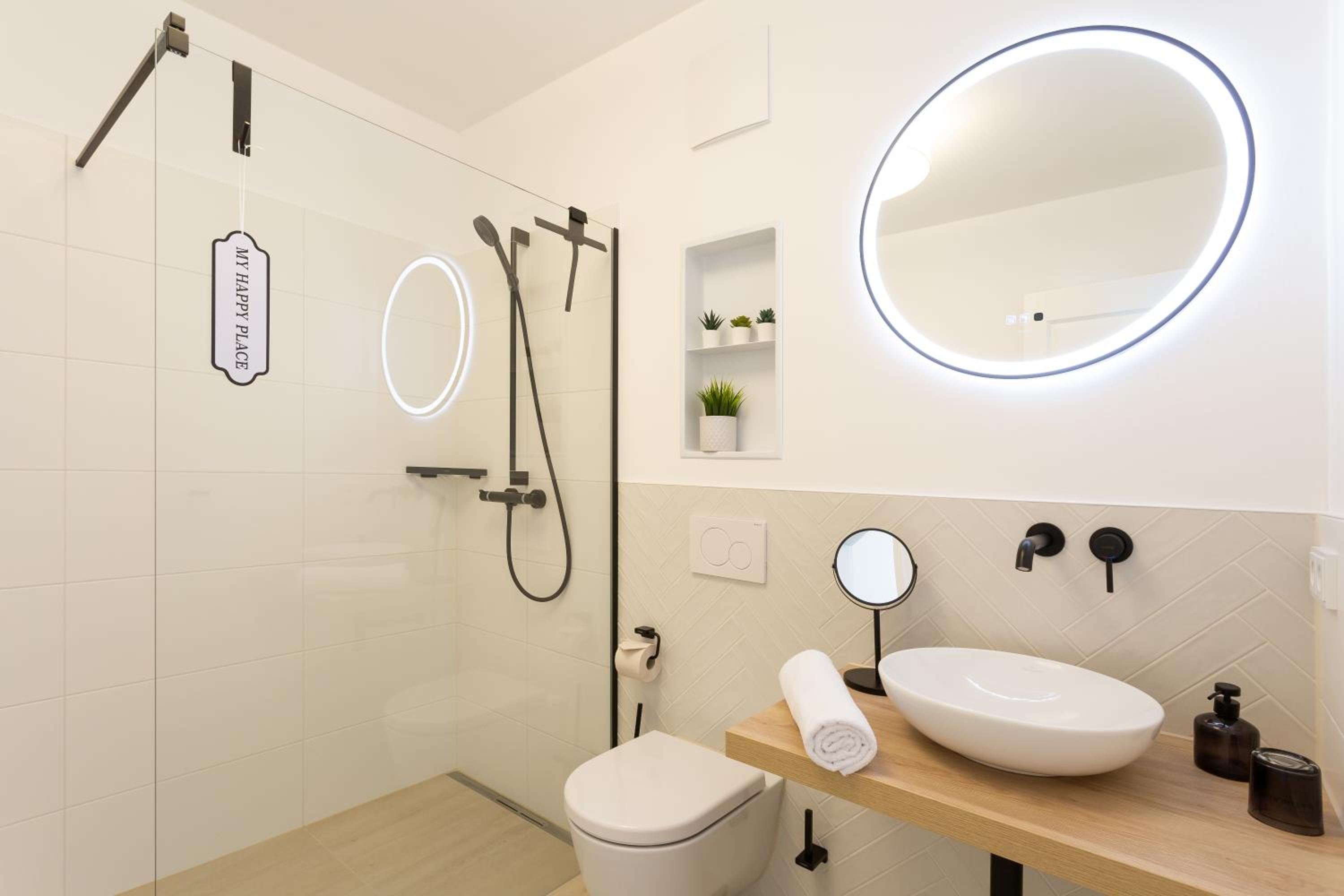 Villa Chloe Binz Appartements exklusiv in Top Lage mit Strandkorb am Strand