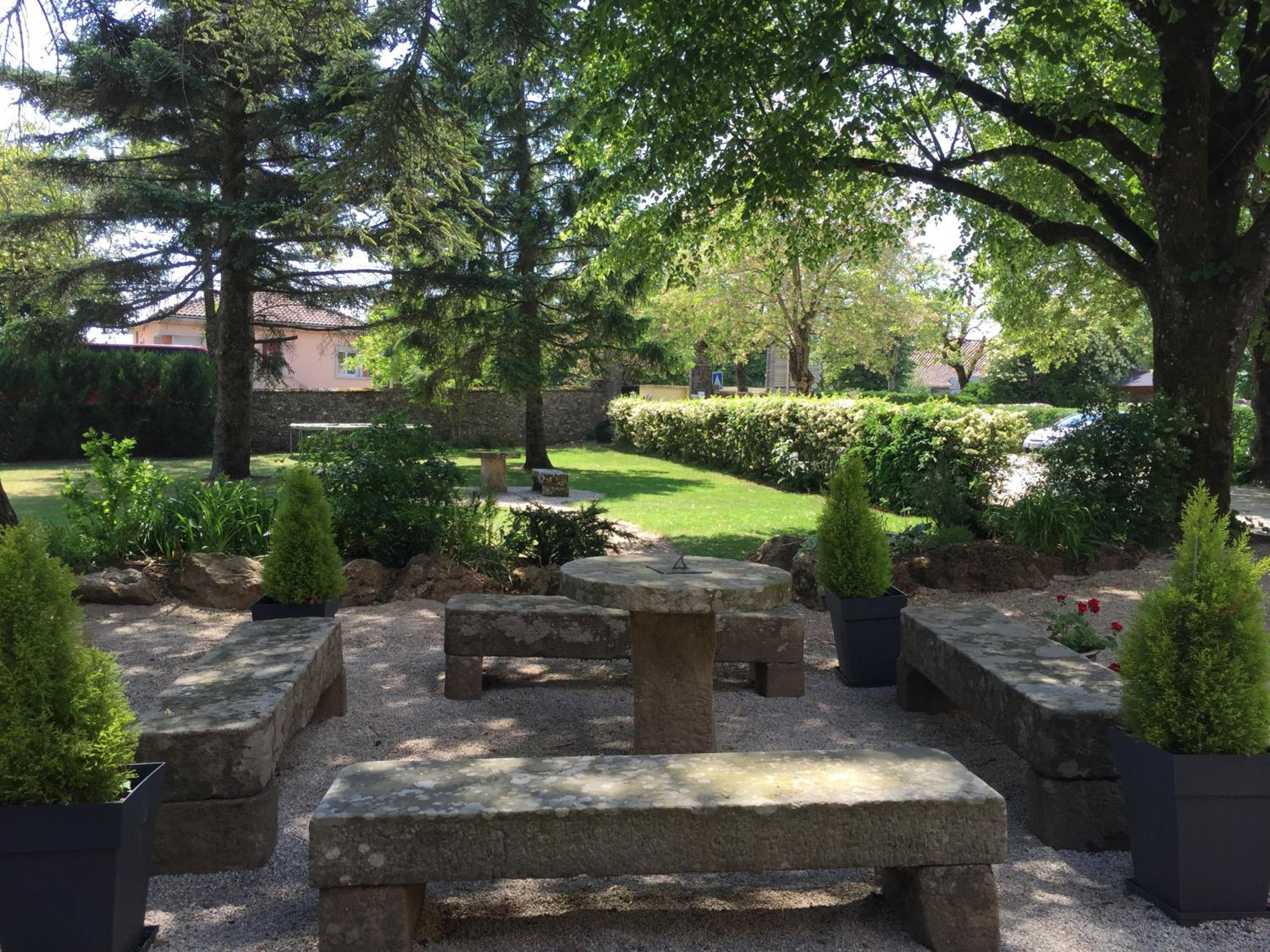 Photo 25