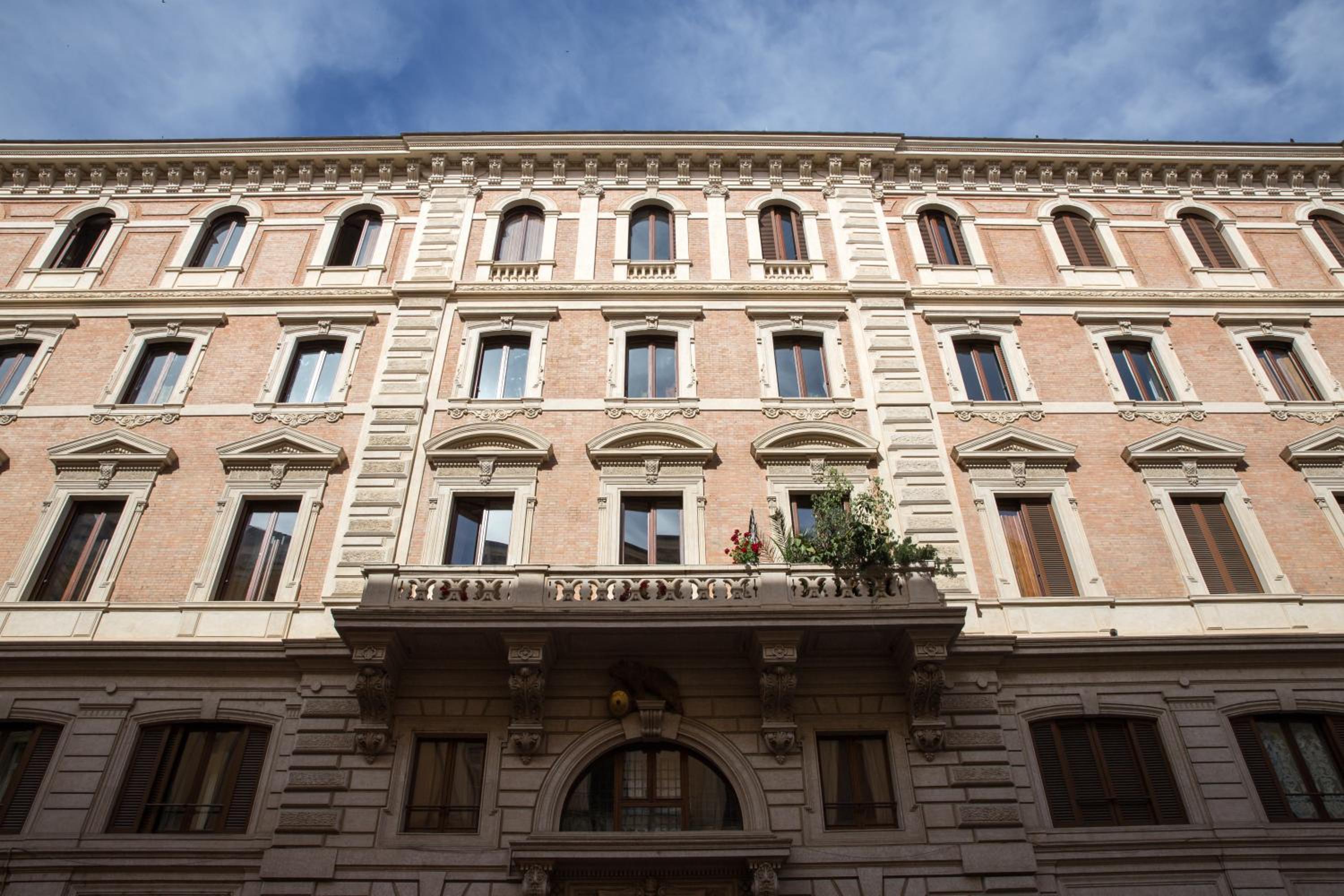 Affreschi Su Roma Luxury B&B
