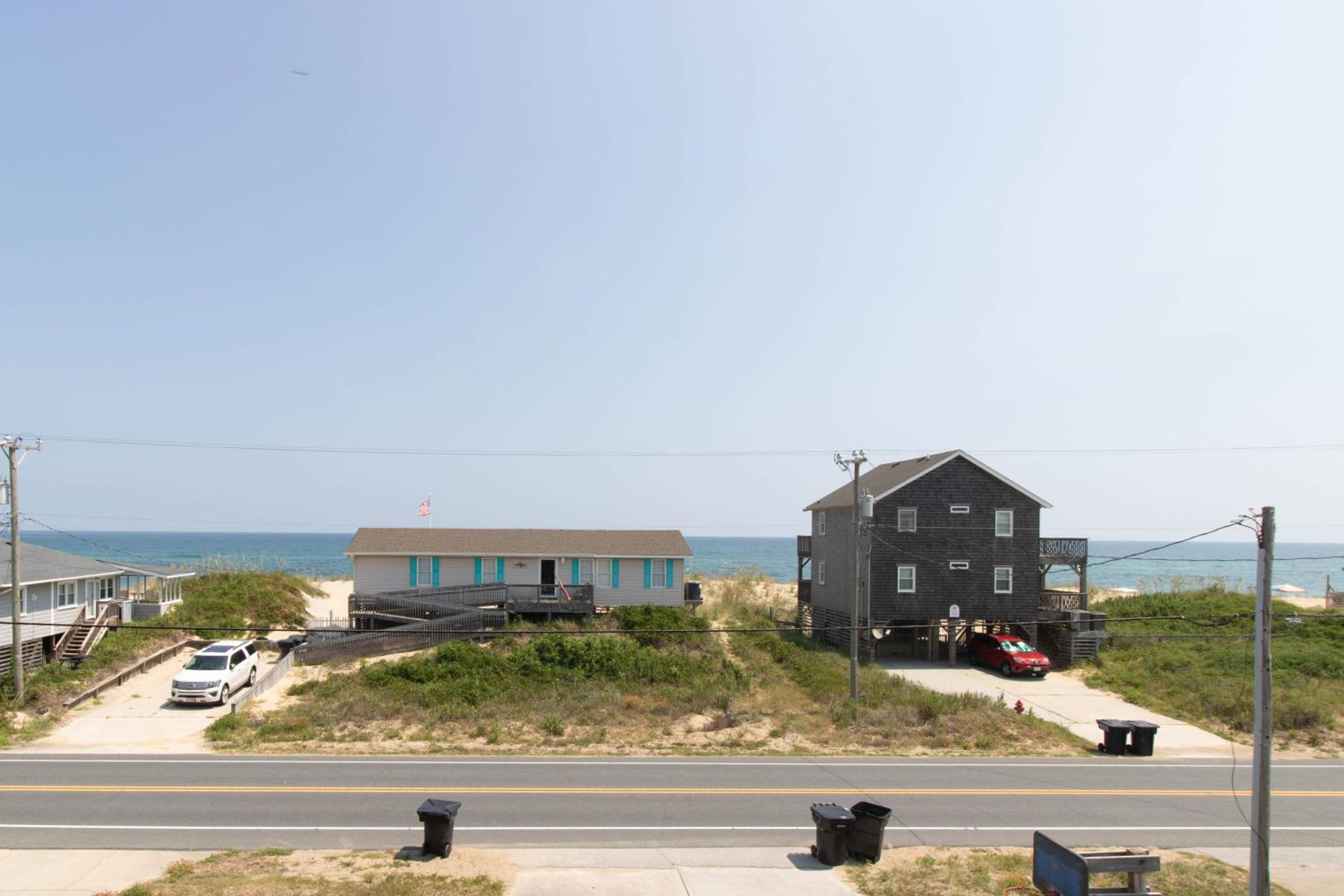Kitty Hawk Junction - MP 3, Semi-Oceanfront, 2 Minute Walk to Beach, Pets OK, Basketball Goal view 3
