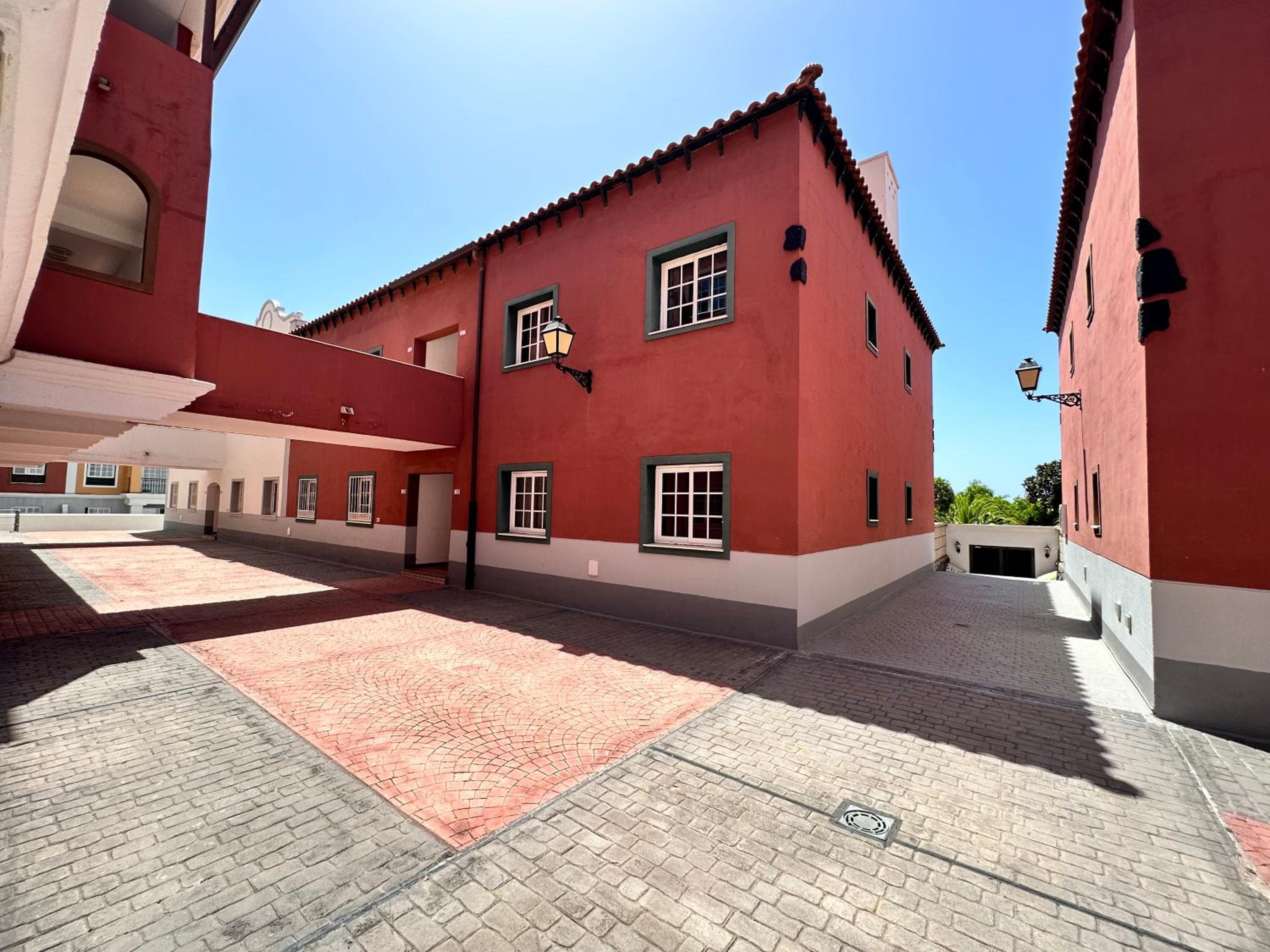 Biltmore Relax House