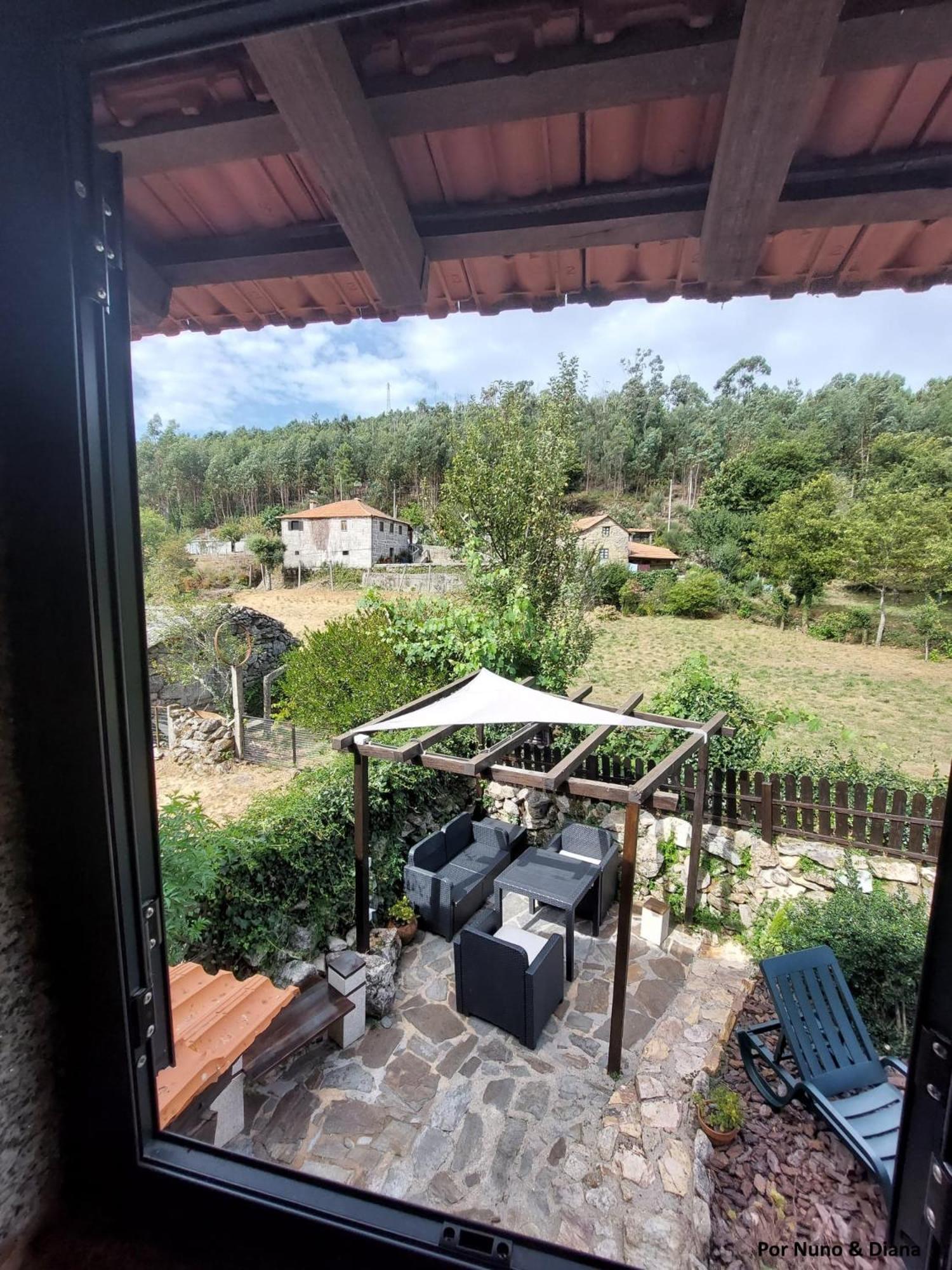 Ninho do Corvo da Urgueira view 3