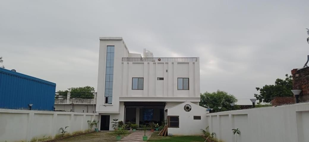 Bhardwaj Darbar