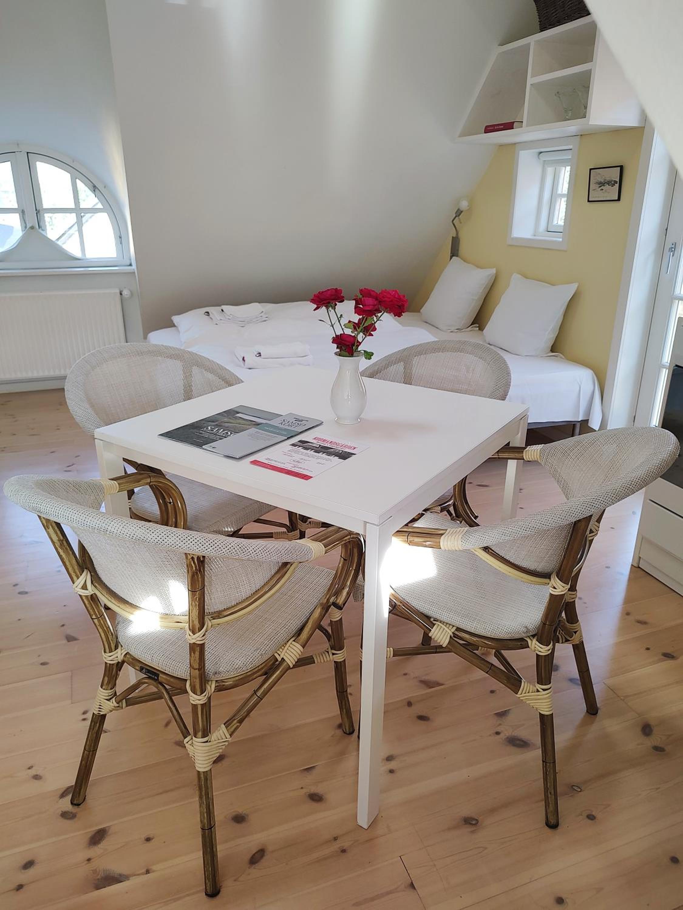 Købmandsgården, Ballen