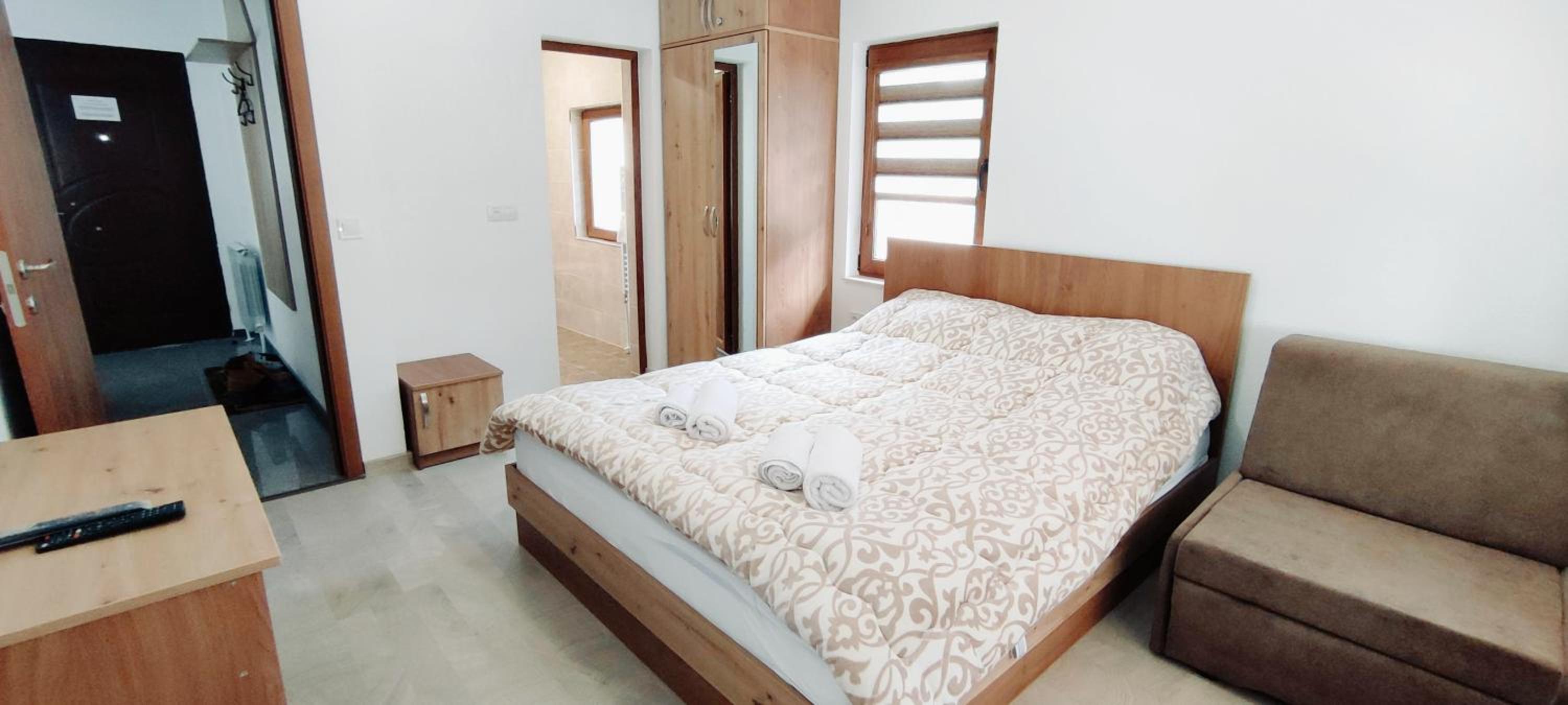 Mountain Pearls Home 9
