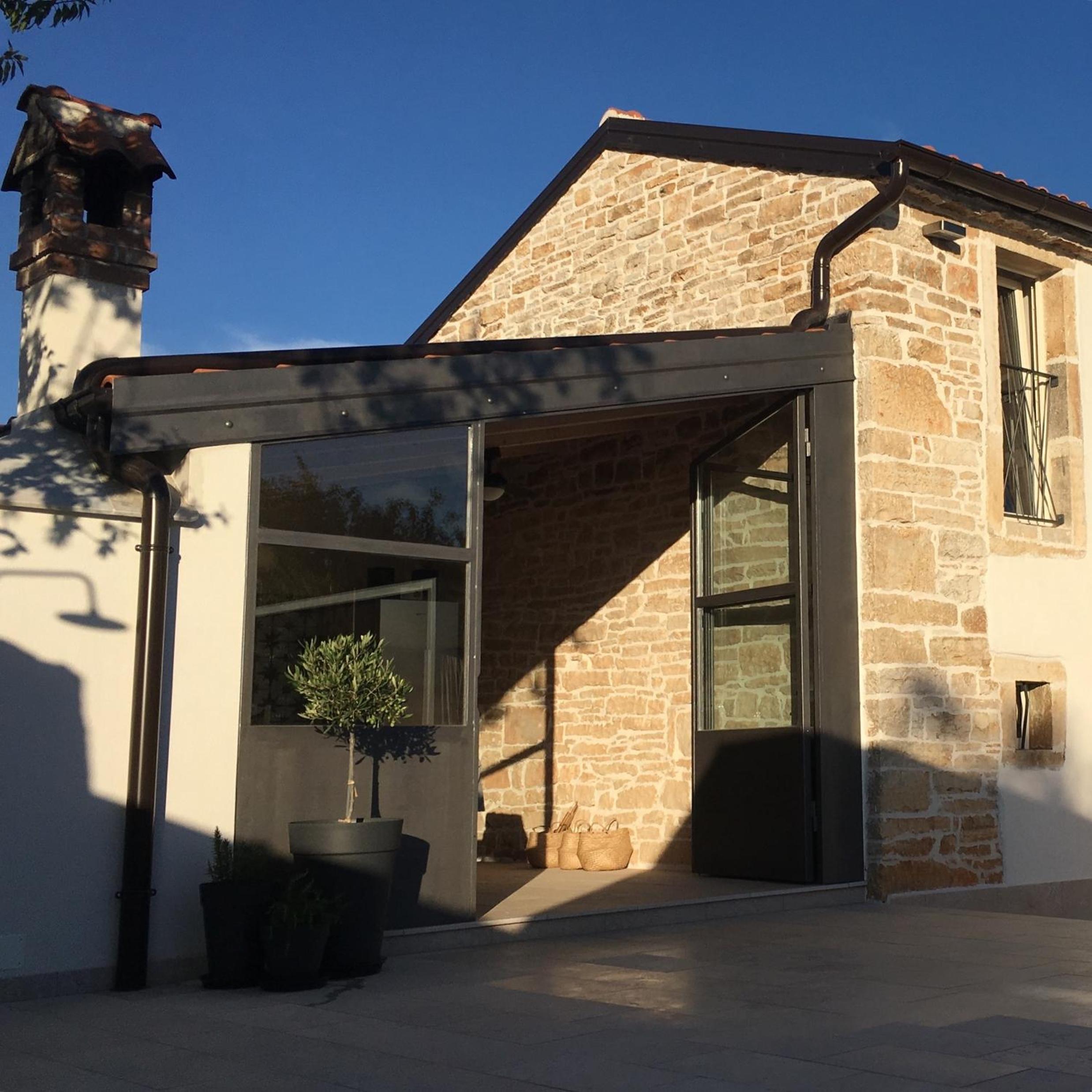 Nice Villa In Barat, Kanfanar With Outdoor Swimming Pool And Wifi