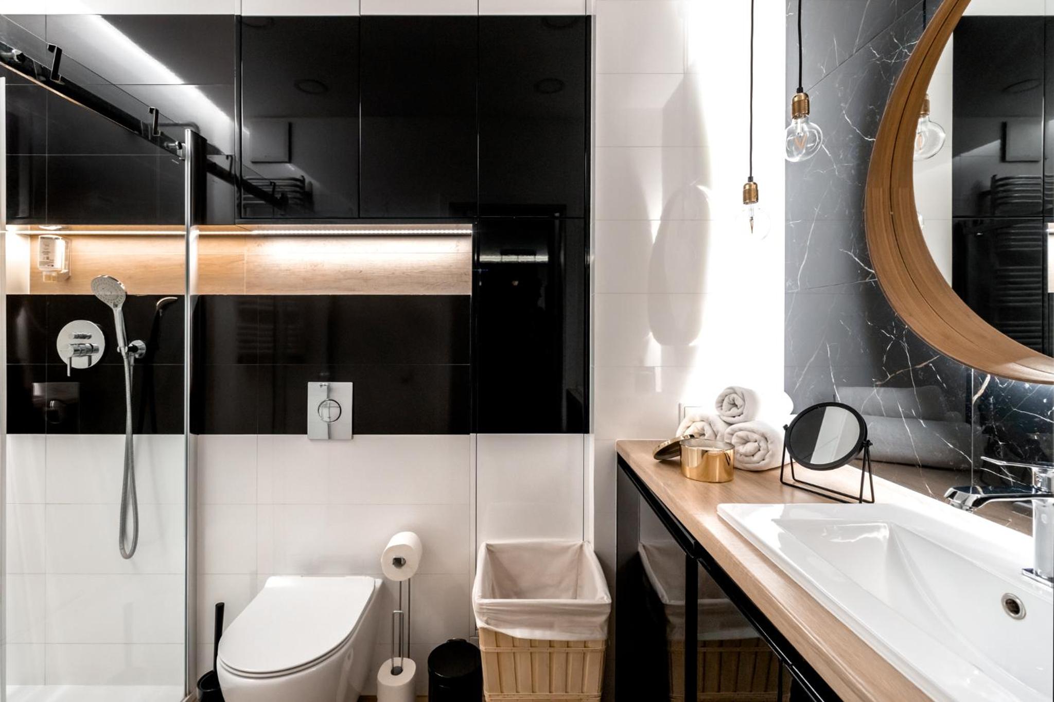 Urban Chic - Luxury 2-Bedroom, Mennica Residence