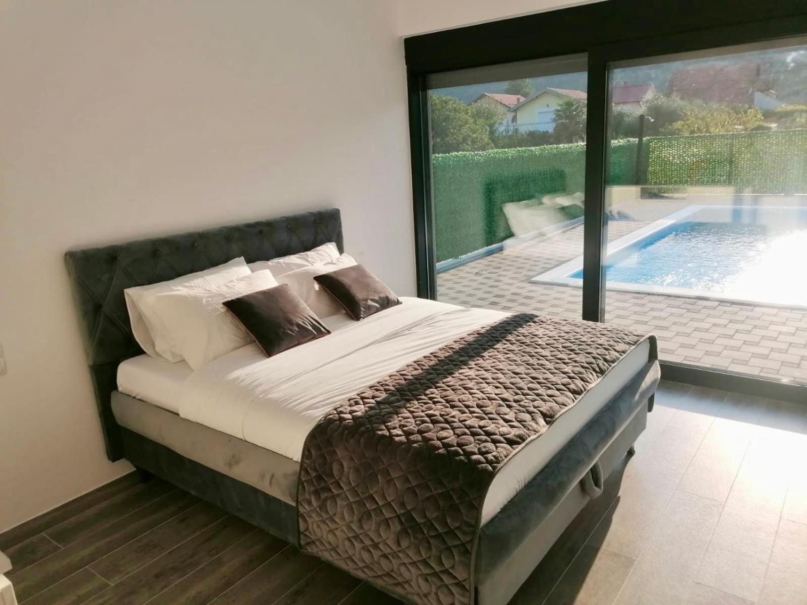 Villa Grey