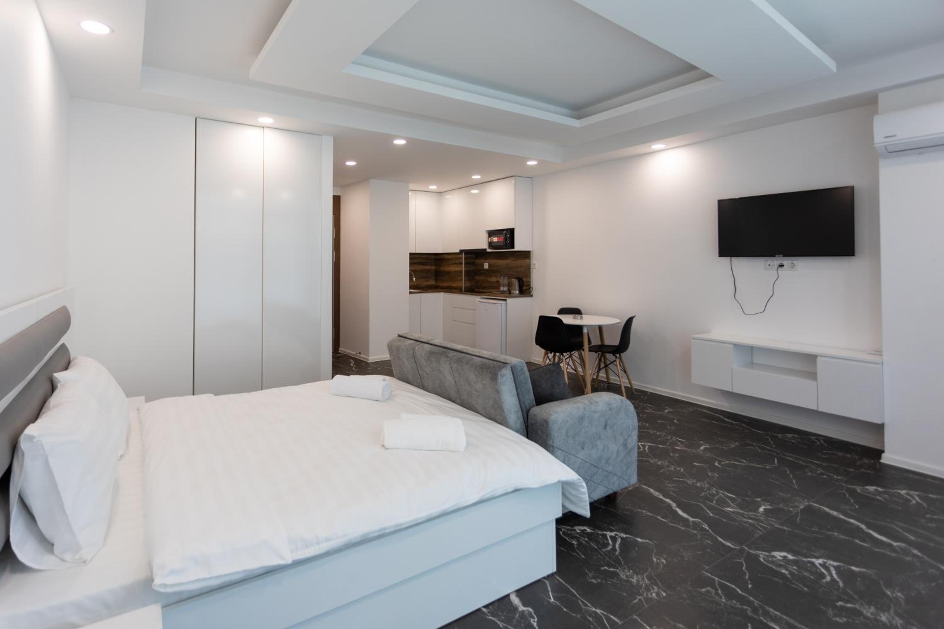 BVL Apartments
