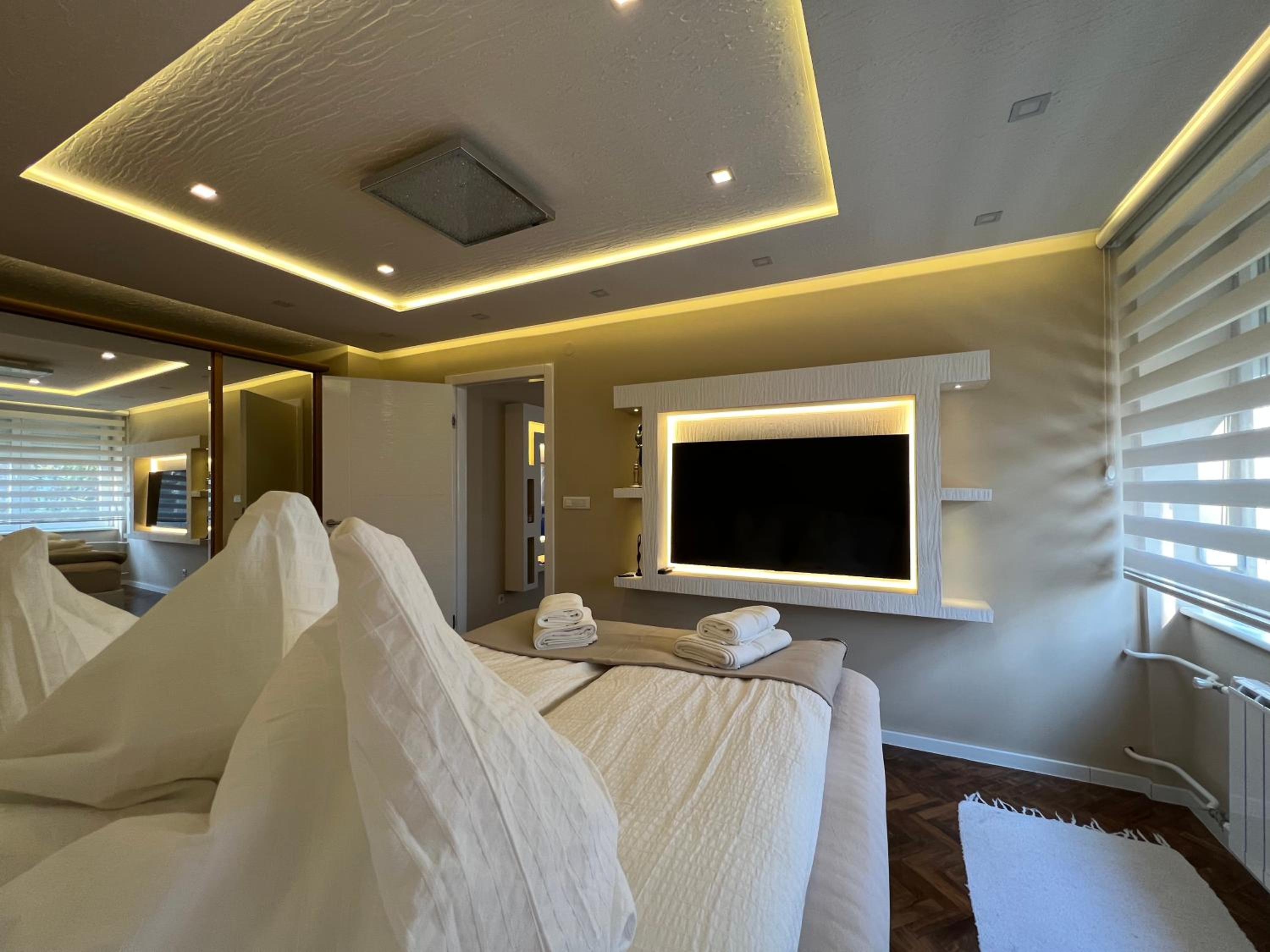 Apartment Lux